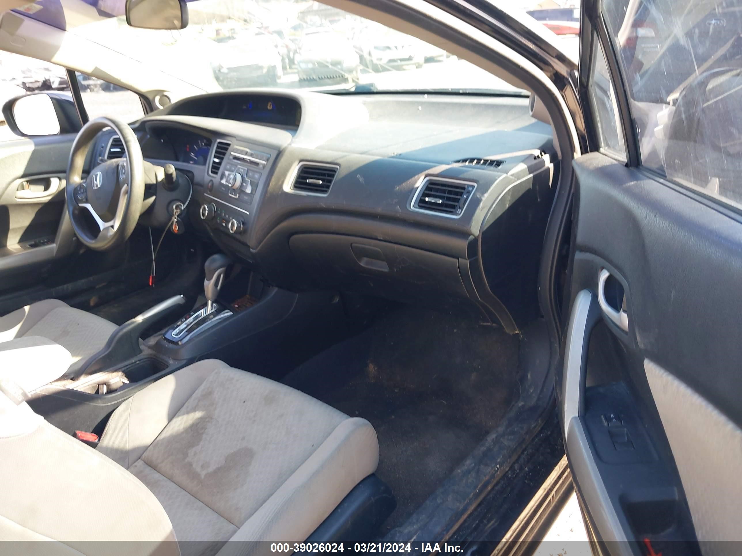 Photo 4 VIN: 2HGFG3B52EH522360 - HONDA CIVIC 