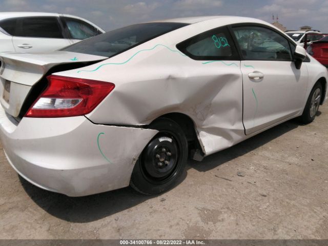 Photo 5 VIN: 2HGFG3B53DH524858 - HONDA CIVIC CPE 