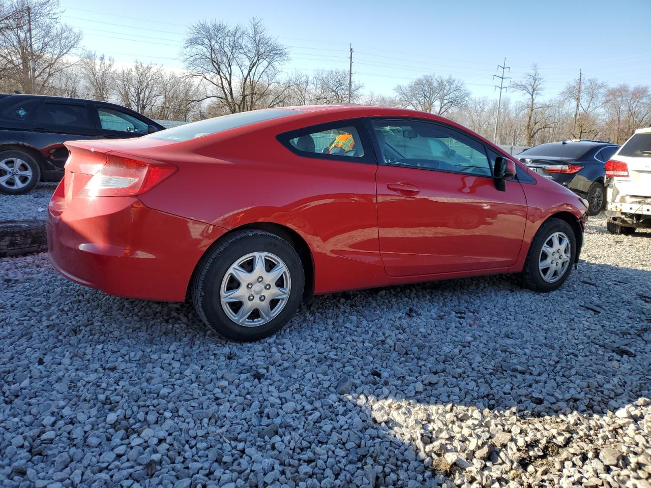 Photo 2 VIN: 2HGFG3B53DH532765 - HONDA CIVIC 