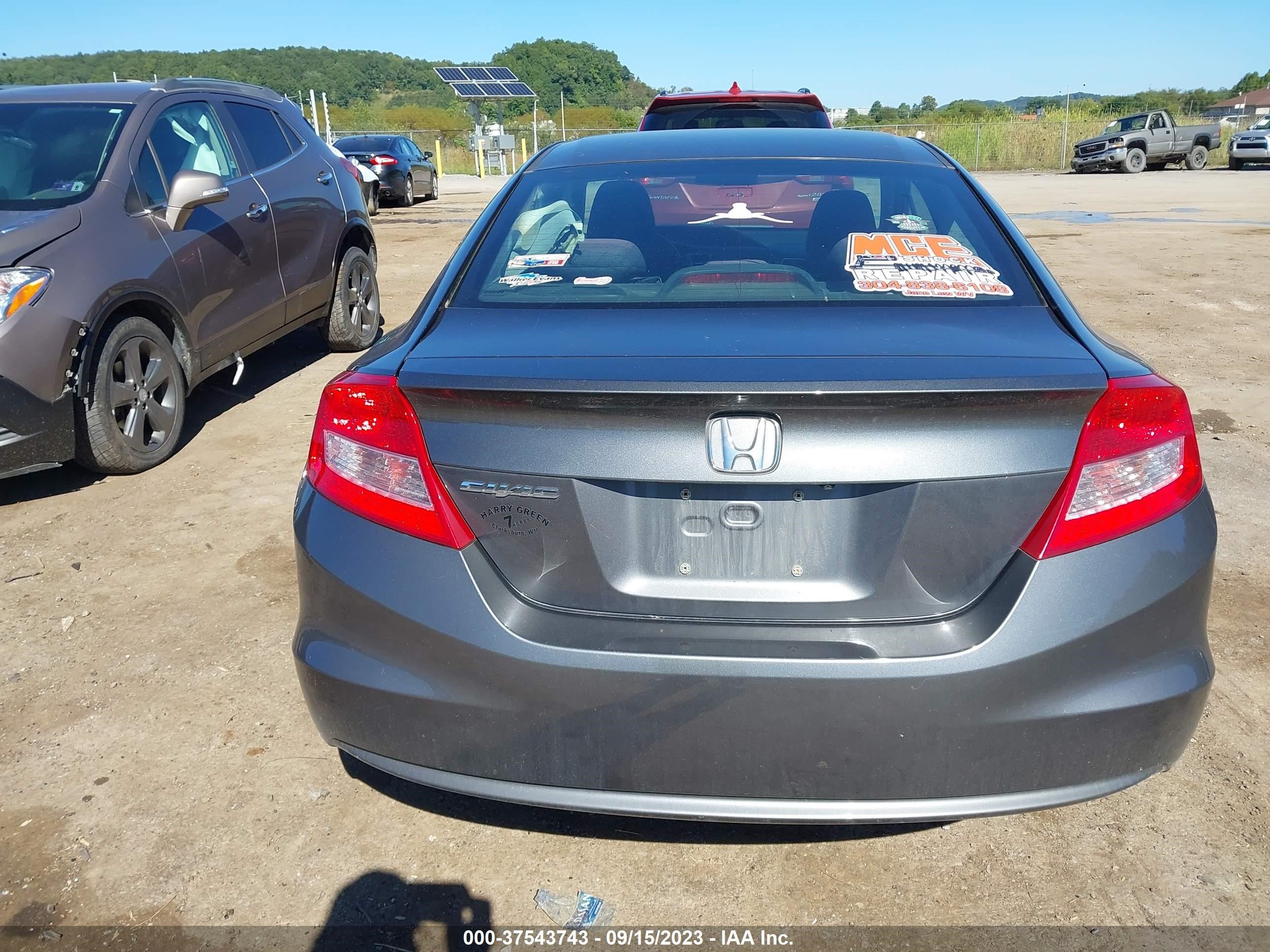 Photo 15 VIN: 2HGFG3B54DH531768 - HONDA CIVIC 