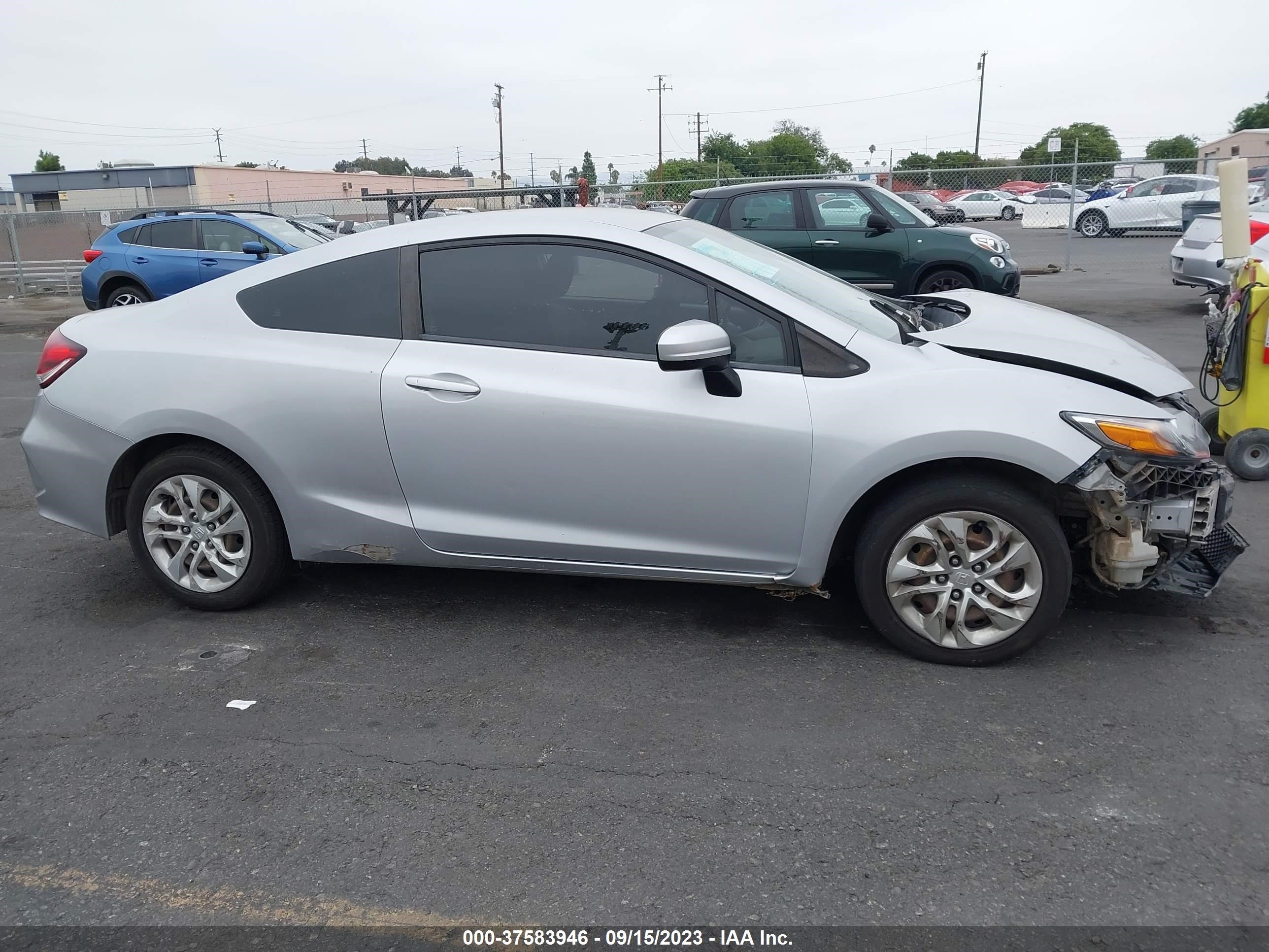 Photo 12 VIN: 2HGFG3B54FH518893 - HONDA CIVIC 