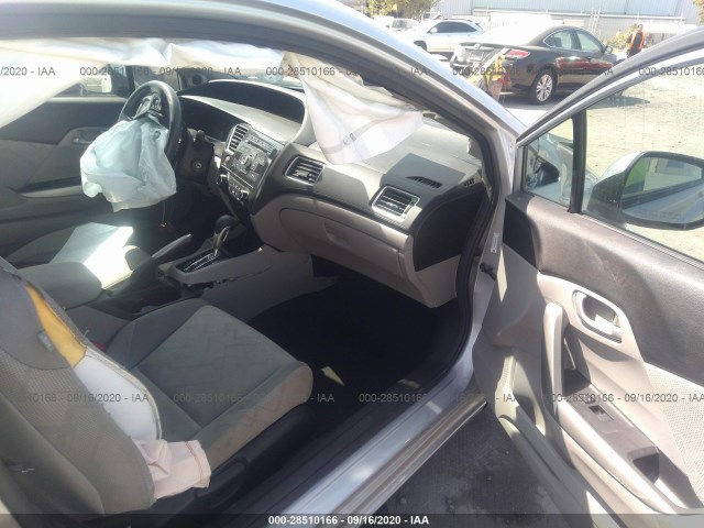 Photo 4 VIN: 2HGFG3B55DH510086 - HONDA CIVIC CPE 