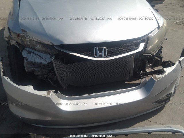 Photo 5 VIN: 2HGFG3B55DH510086 - HONDA CIVIC CPE 