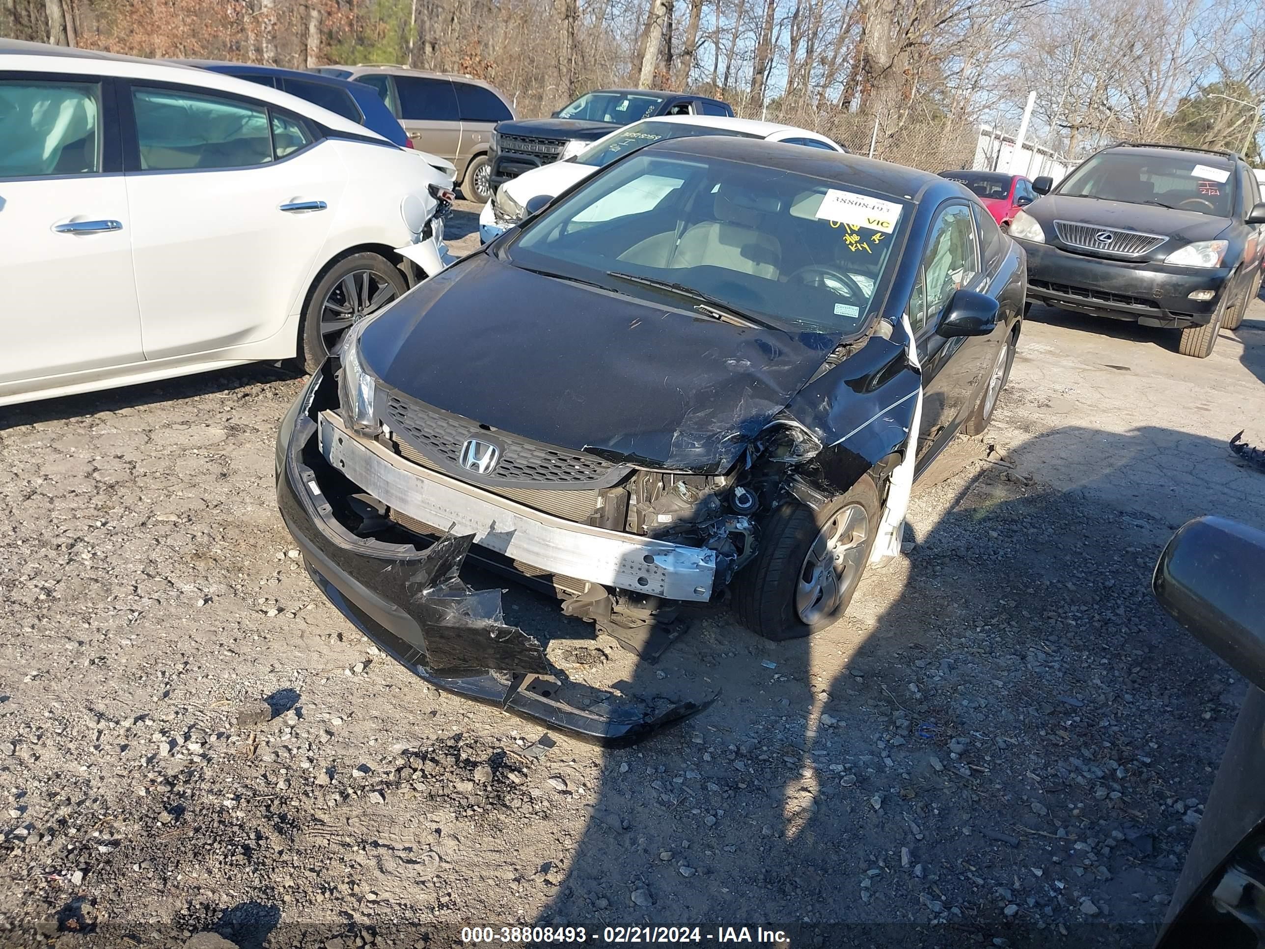 Photo 1 VIN: 2HGFG3B55DH529611 - HONDA CIVIC 