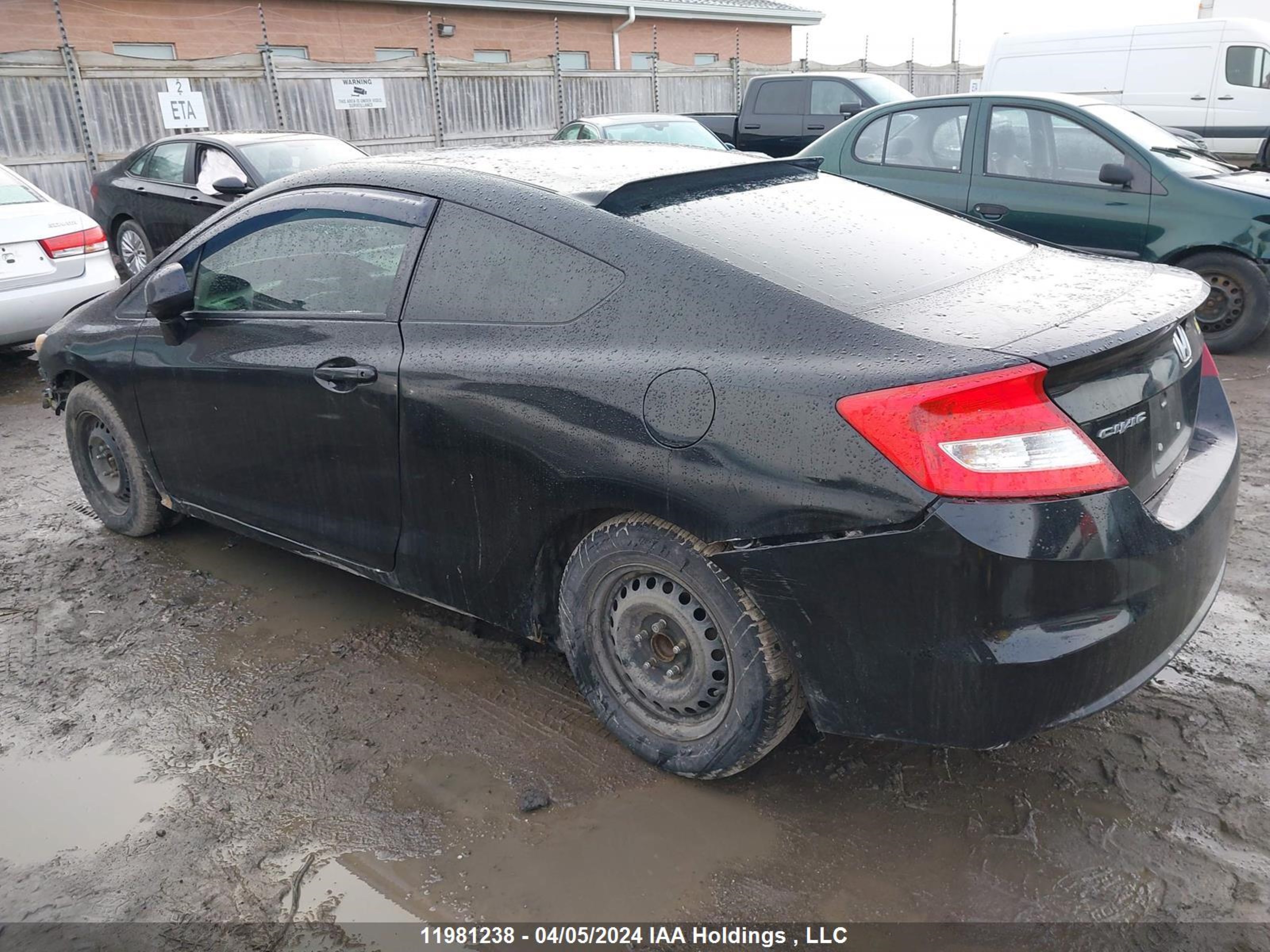 Photo 2 VIN: 2HGFG3B57CH004810 - HONDA CIVIC 