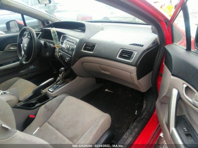 Photo 4 VIN: 2HGFG3B57DH516701 - HONDA CIVIC CPE 