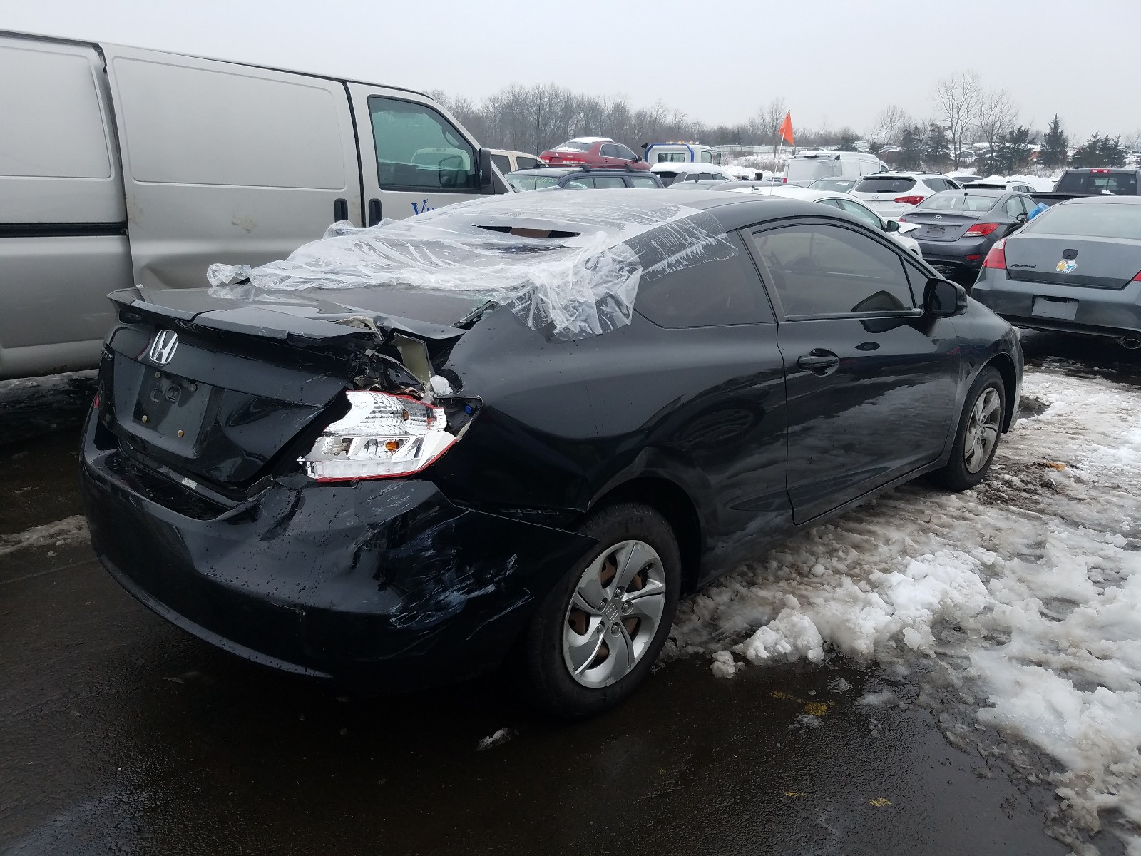 Photo 3 VIN: 2HGFG3B58DH509756 - HONDA CIVIC LX 