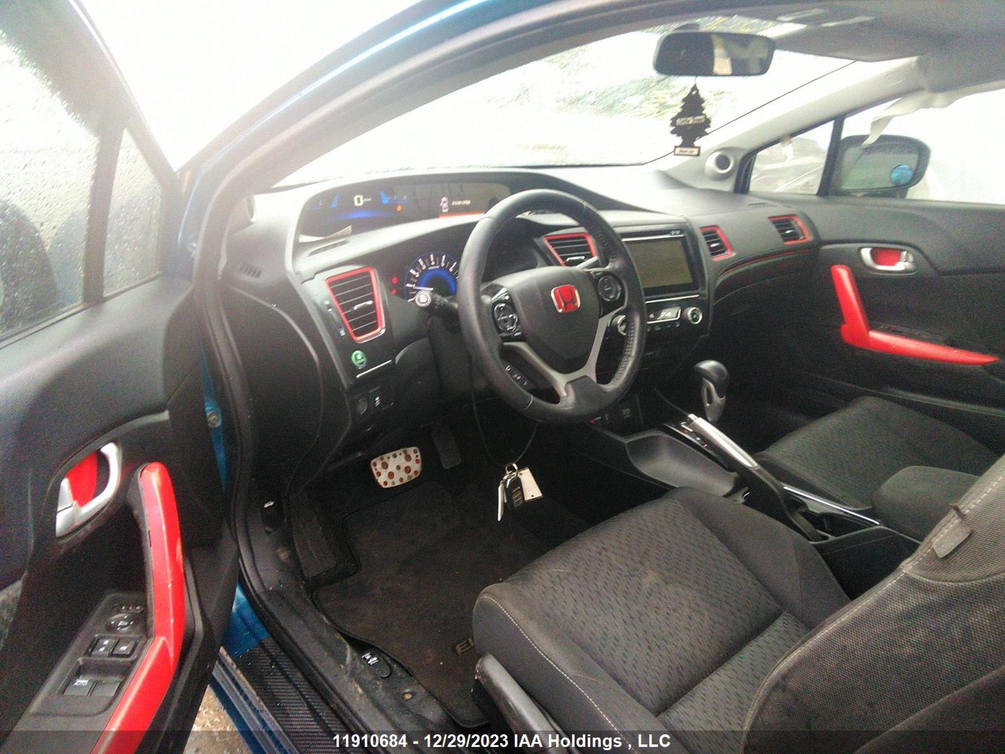 Photo 4 VIN: 2HGFG3B58FH000057 - HONDA CIVIC 