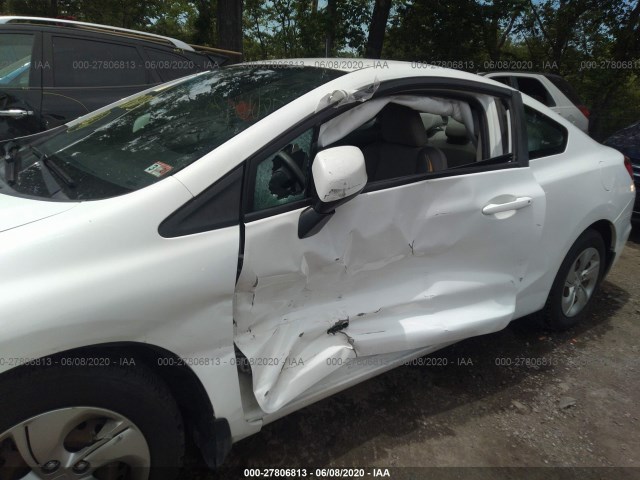 Photo 5 VIN: 2HGFG3B59DH516506 - HONDA CIVIC CPE 