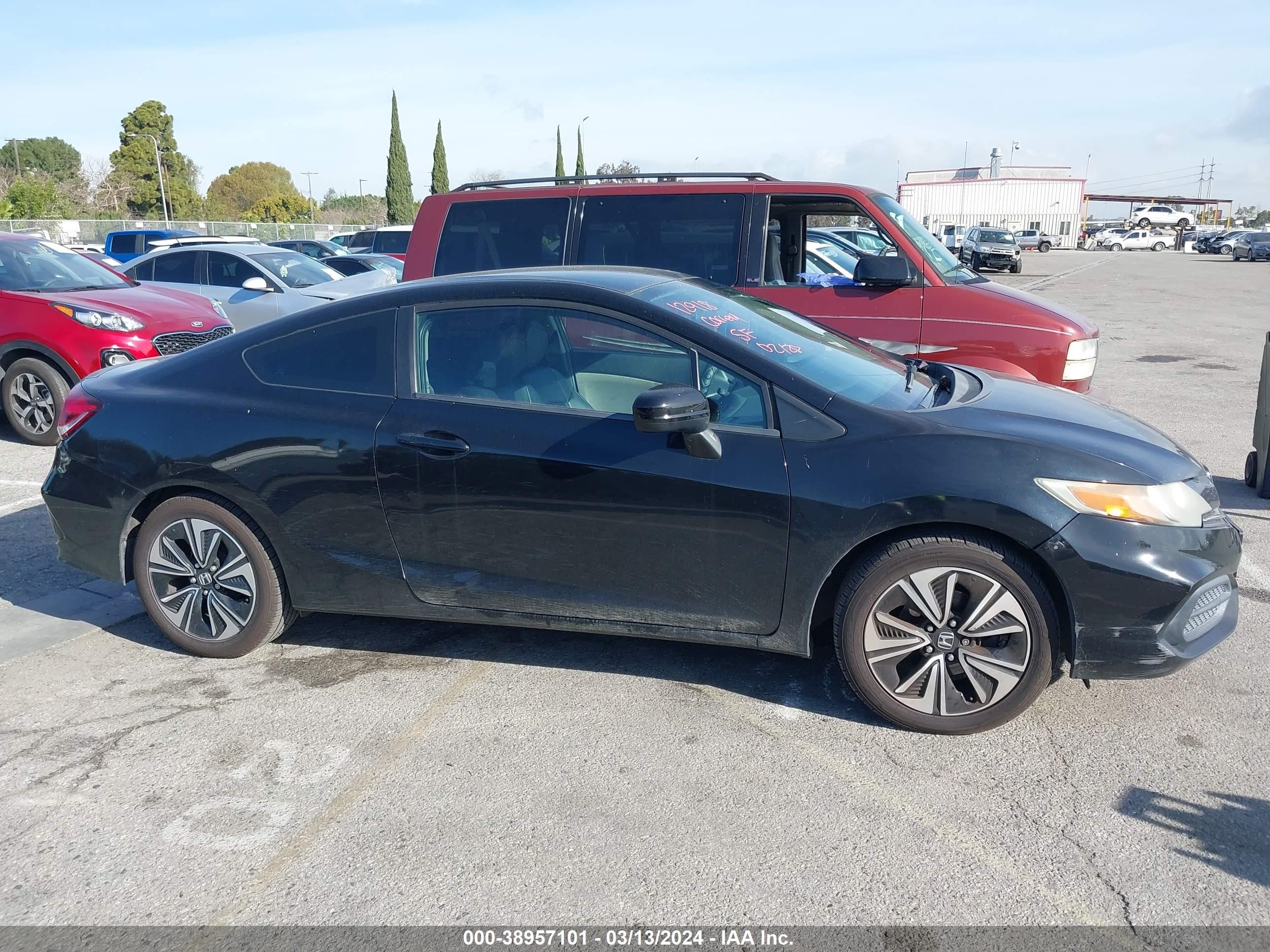 Photo 12 VIN: 2HGFG3B5XEH522185 - HONDA CIVIC 