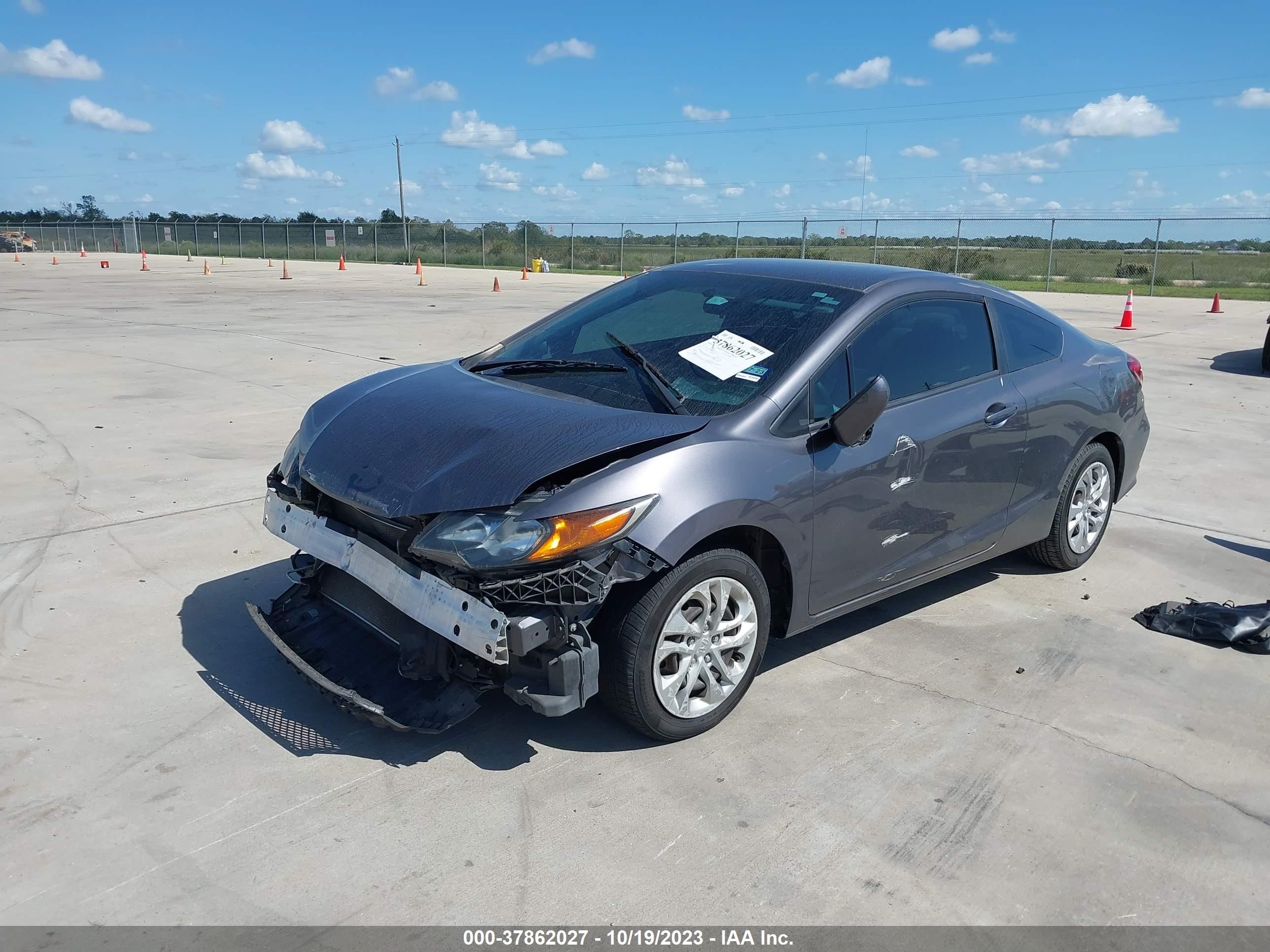 Photo 5 VIN: 2HGFG3B5XFH512418 - HONDA CIVIC 