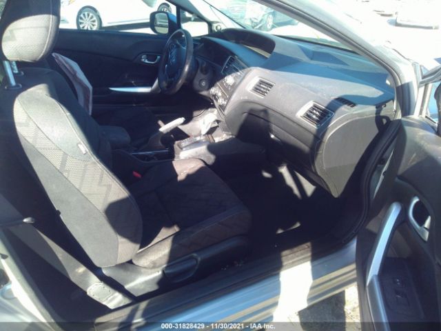 Photo 4 VIN: 2HGFG3B80DH500883 - HONDA CIVIC CPE 