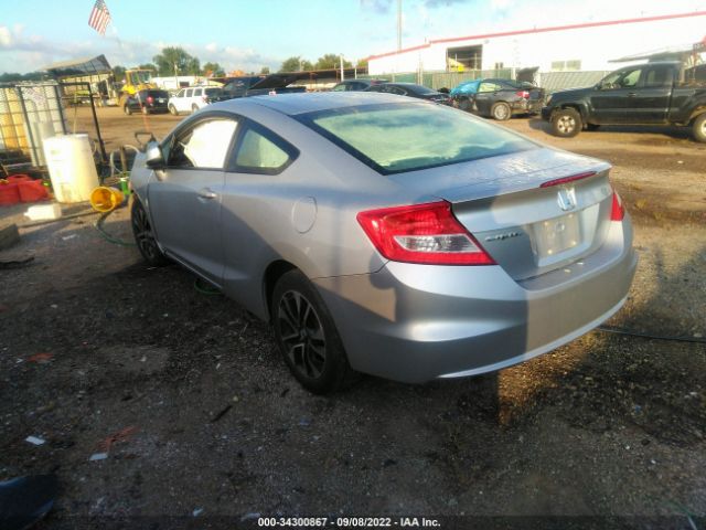 Photo 2 VIN: 2HGFG3B80DH511205 - HONDA CIVIC CPE 