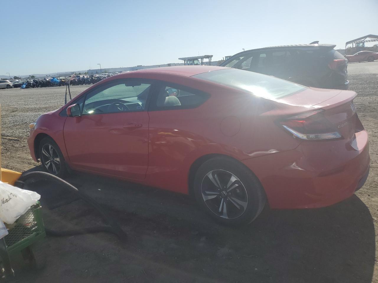 Photo 1 VIN: 2HGFG3B81FH526931 - HONDA CIVIC 