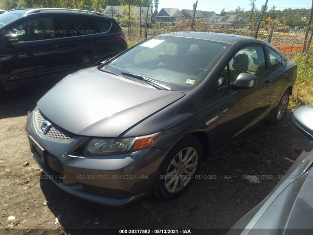 Photo 1 VIN: 2HGFG3B82CH546746 - HONDA CIVIC CPE 