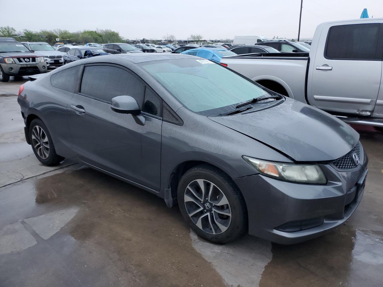 Photo 3 VIN: 2HGFG3B82DH503722 - HONDA CIVIC 