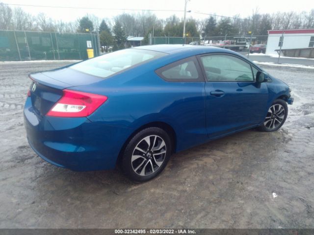 Photo 3 VIN: 2HGFG3B82DH524506 - HONDA CIVIC CPE 