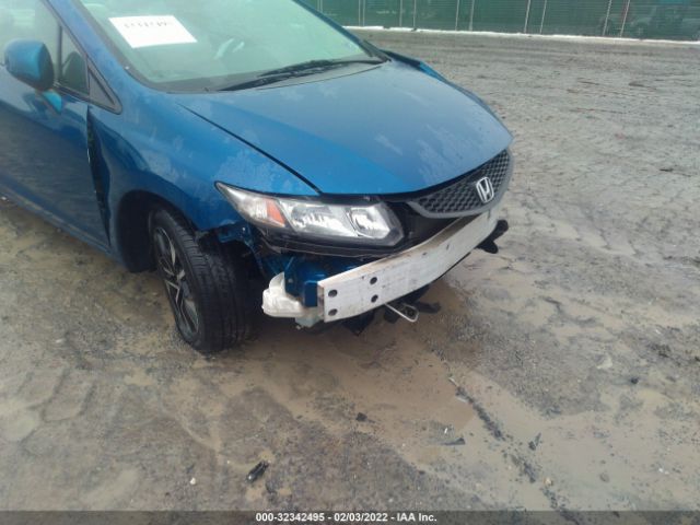 Photo 5 VIN: 2HGFG3B82DH524506 - HONDA CIVIC CPE 