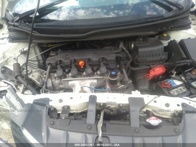 Photo 9 VIN: 2HGFG3B84FH533372 - HONDA CIVIC COUPE 