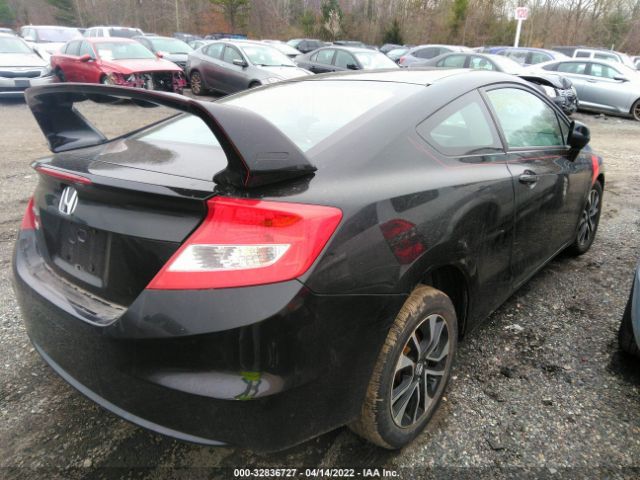 Photo 3 VIN: 2HGFG3B85DH503651 - HONDA CIVIC CPE 