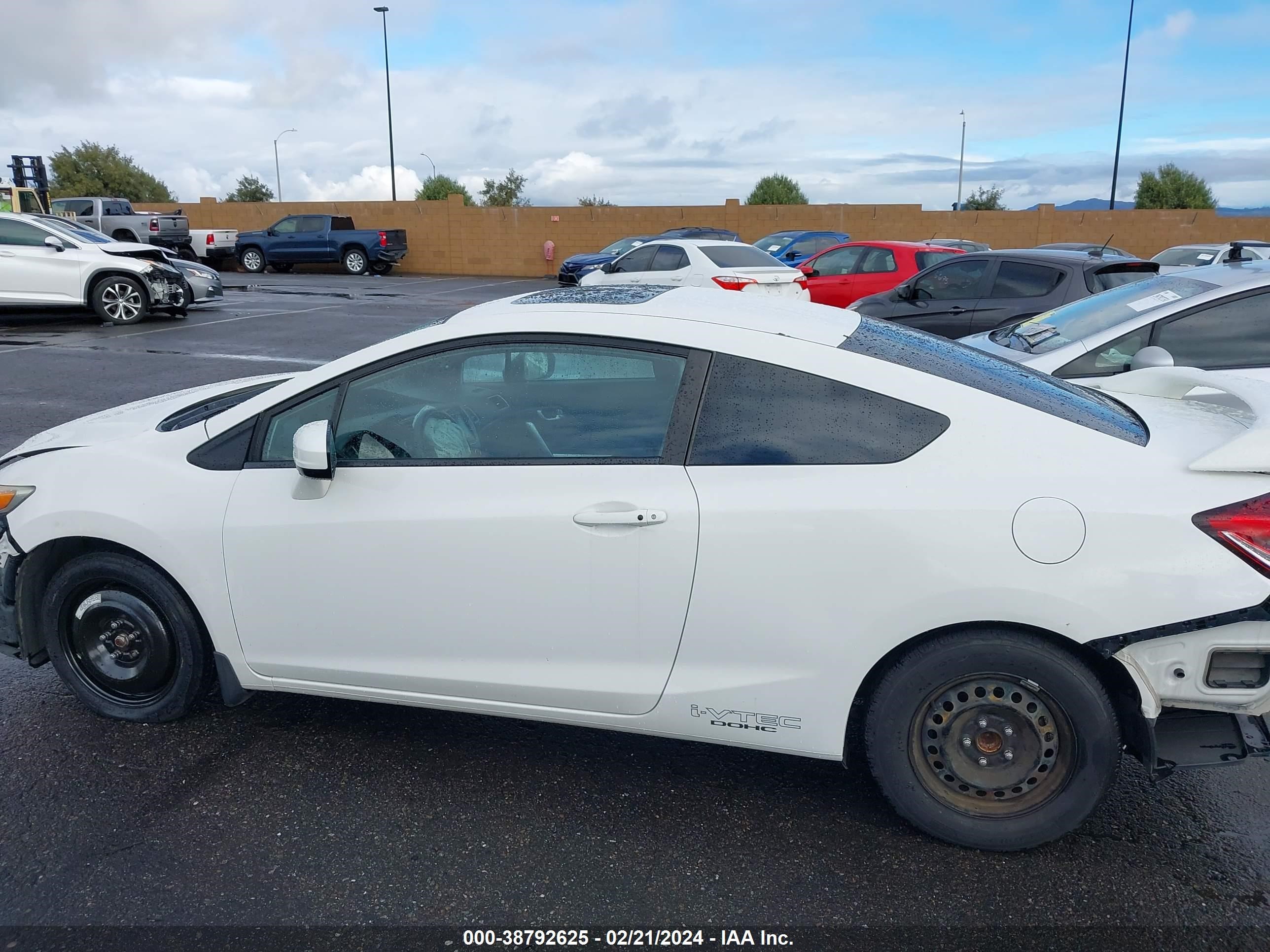 Photo 13 VIN: 2HGFG4A55FH703932 - HONDA CIVIC 