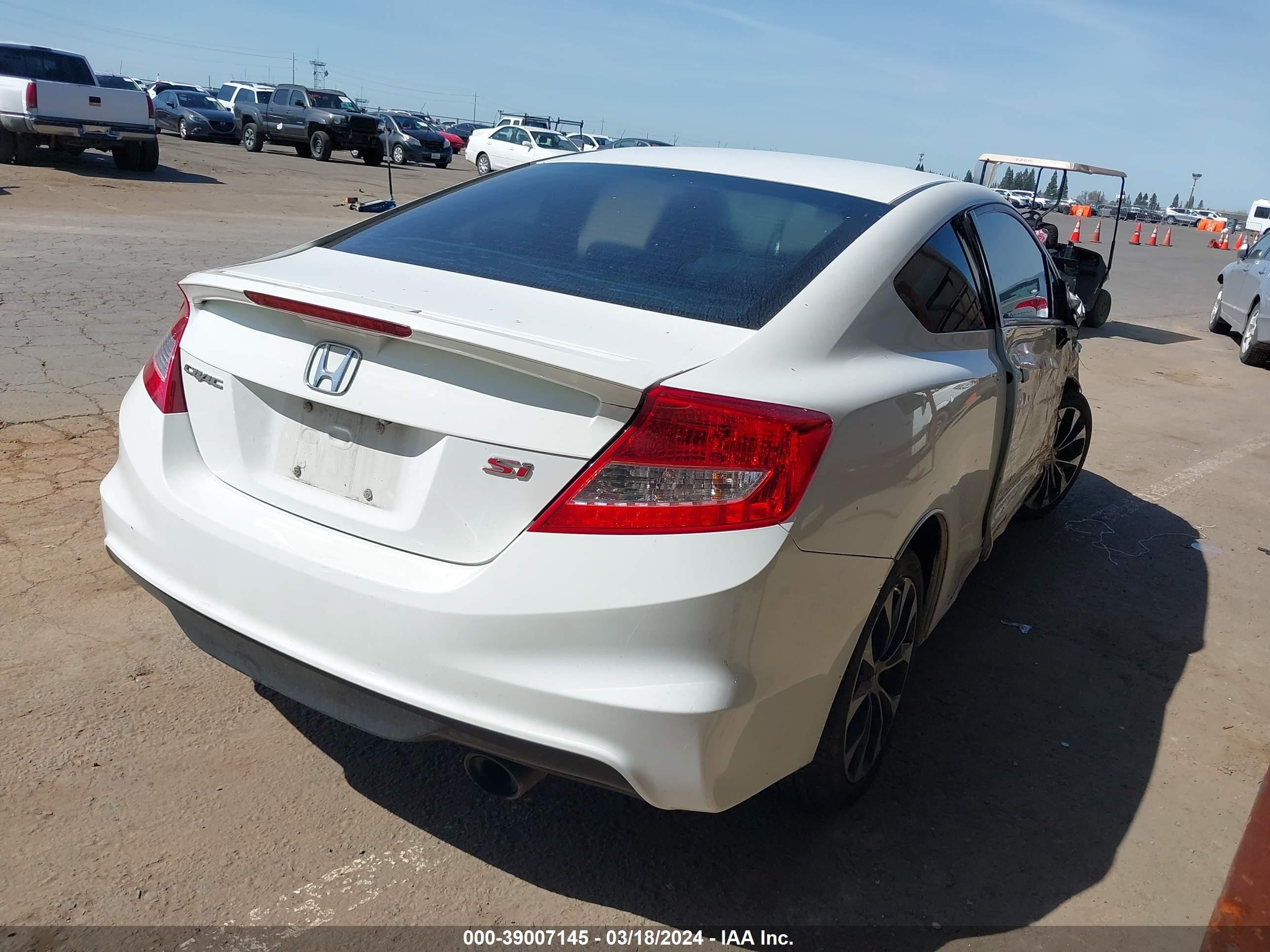 Photo 3 VIN: 2HGFG4A56DH702267 - HONDA CIVIC 