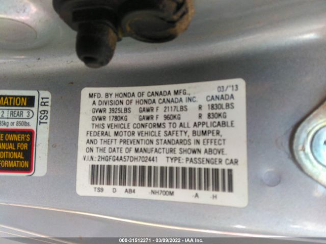 Photo 8 VIN: 2HGFG4A57DH702441 - HONDA CIVIC CPE 