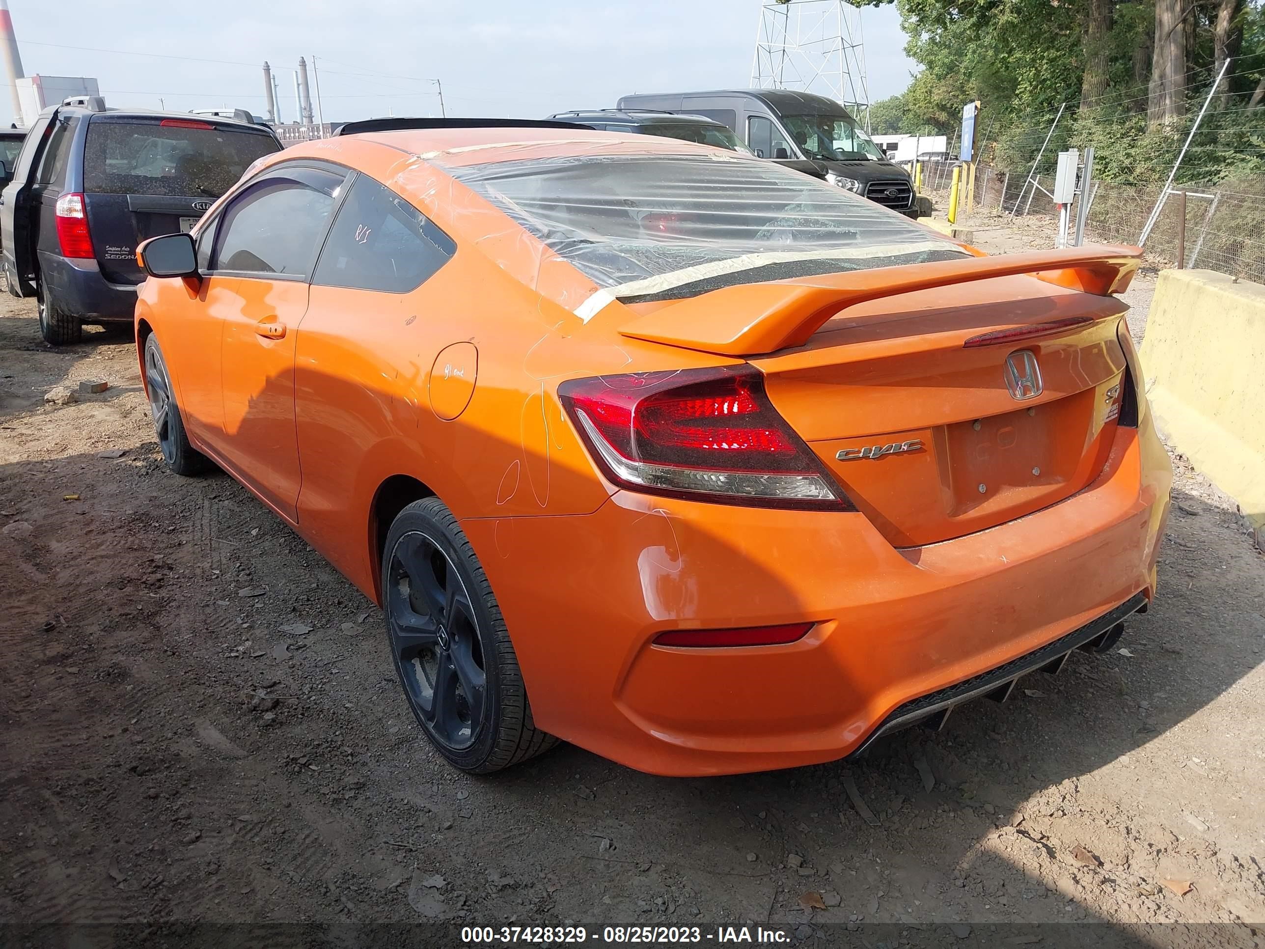 Photo 2 VIN: 2HGFG4A58FH704900 - HONDA CIVIC 