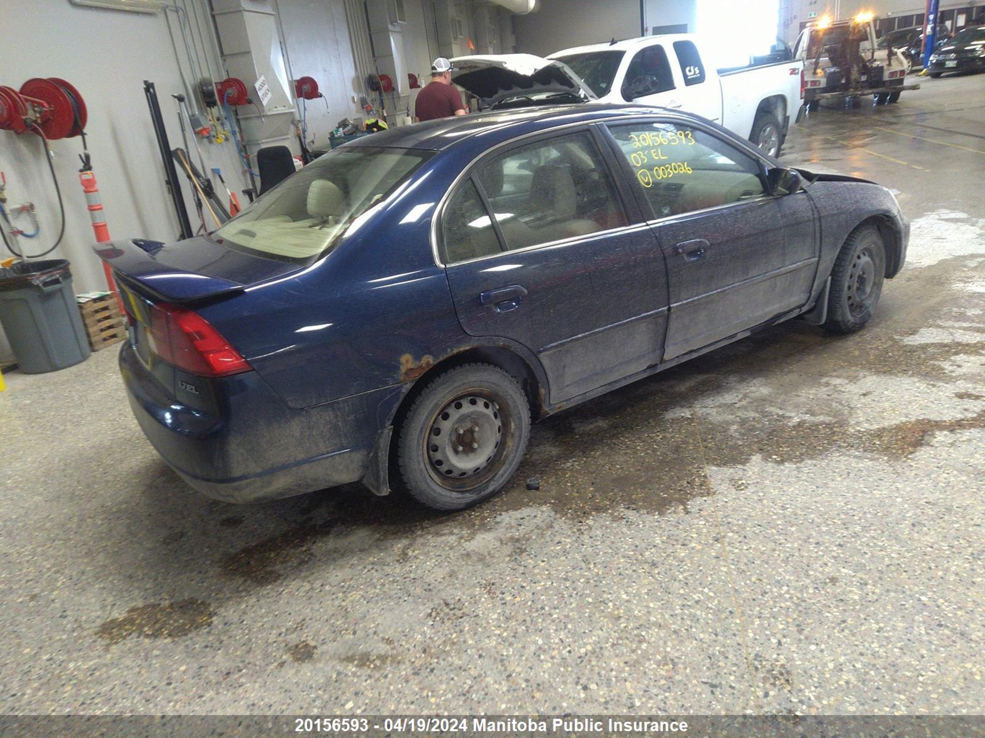 Photo 3 VIN: 2HHES36663H003026 - ACURA EL 