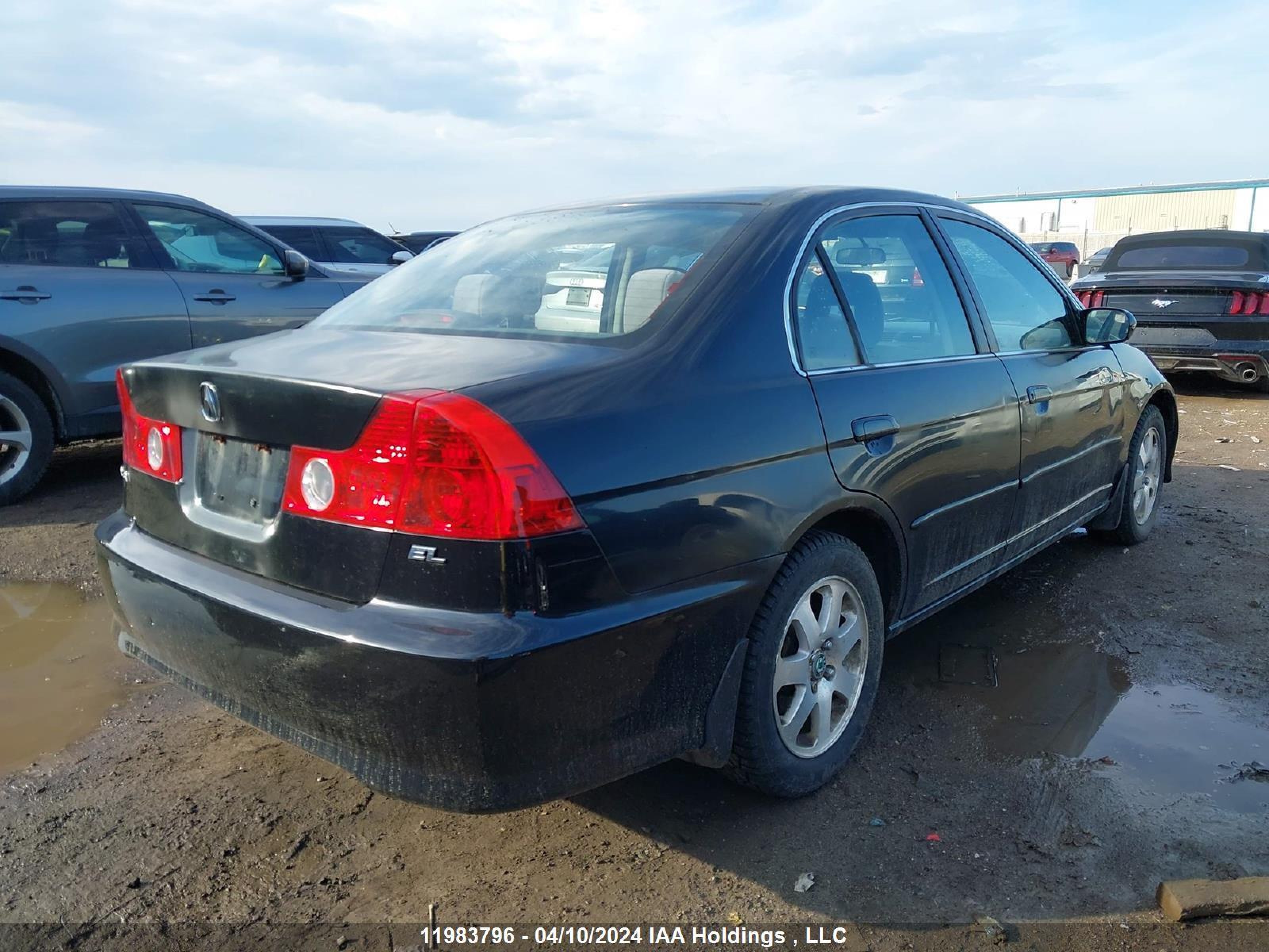 Photo 3 VIN: 2HHES366X5H100328 - ACURA EL 