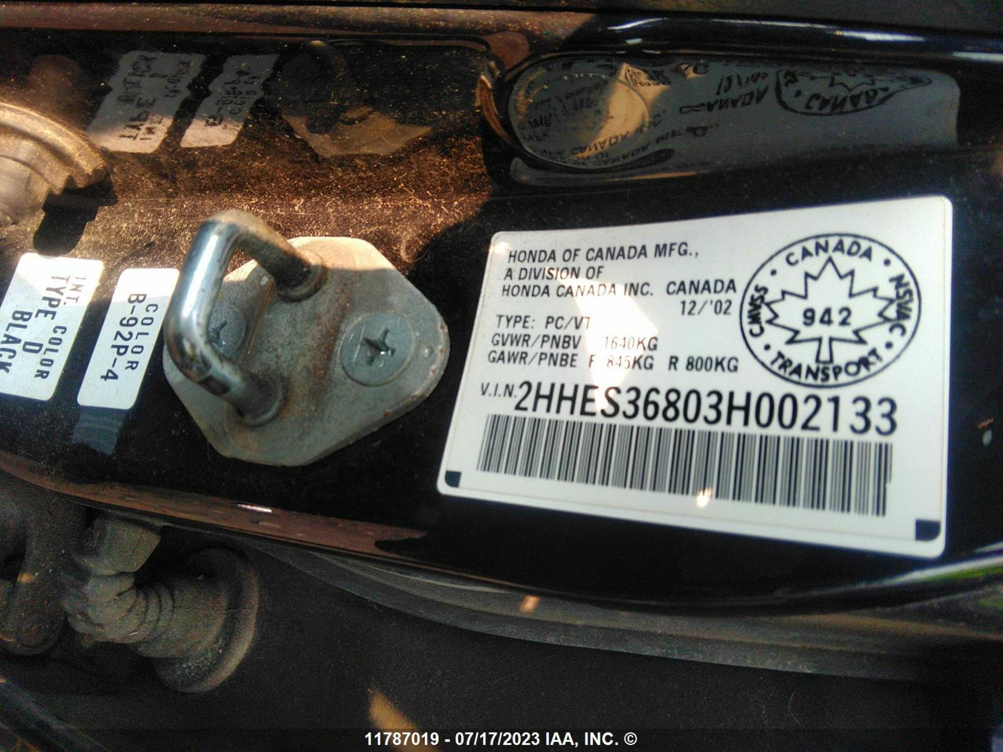 Photo 8 VIN: 2HHES36803H002133 - ACURA EL 