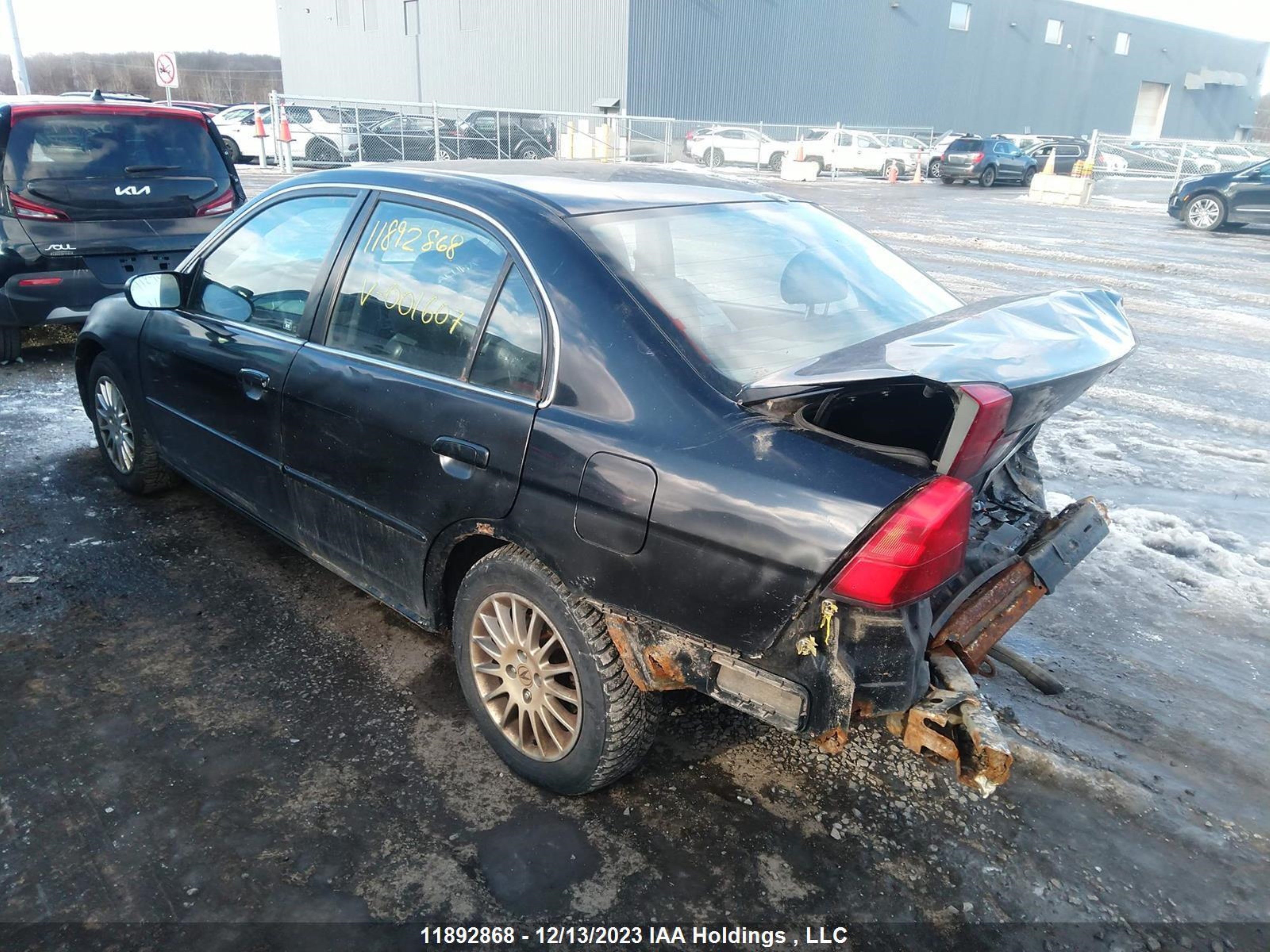 Photo 2 VIN: 2HHES36833H001607 - ACURA EL 