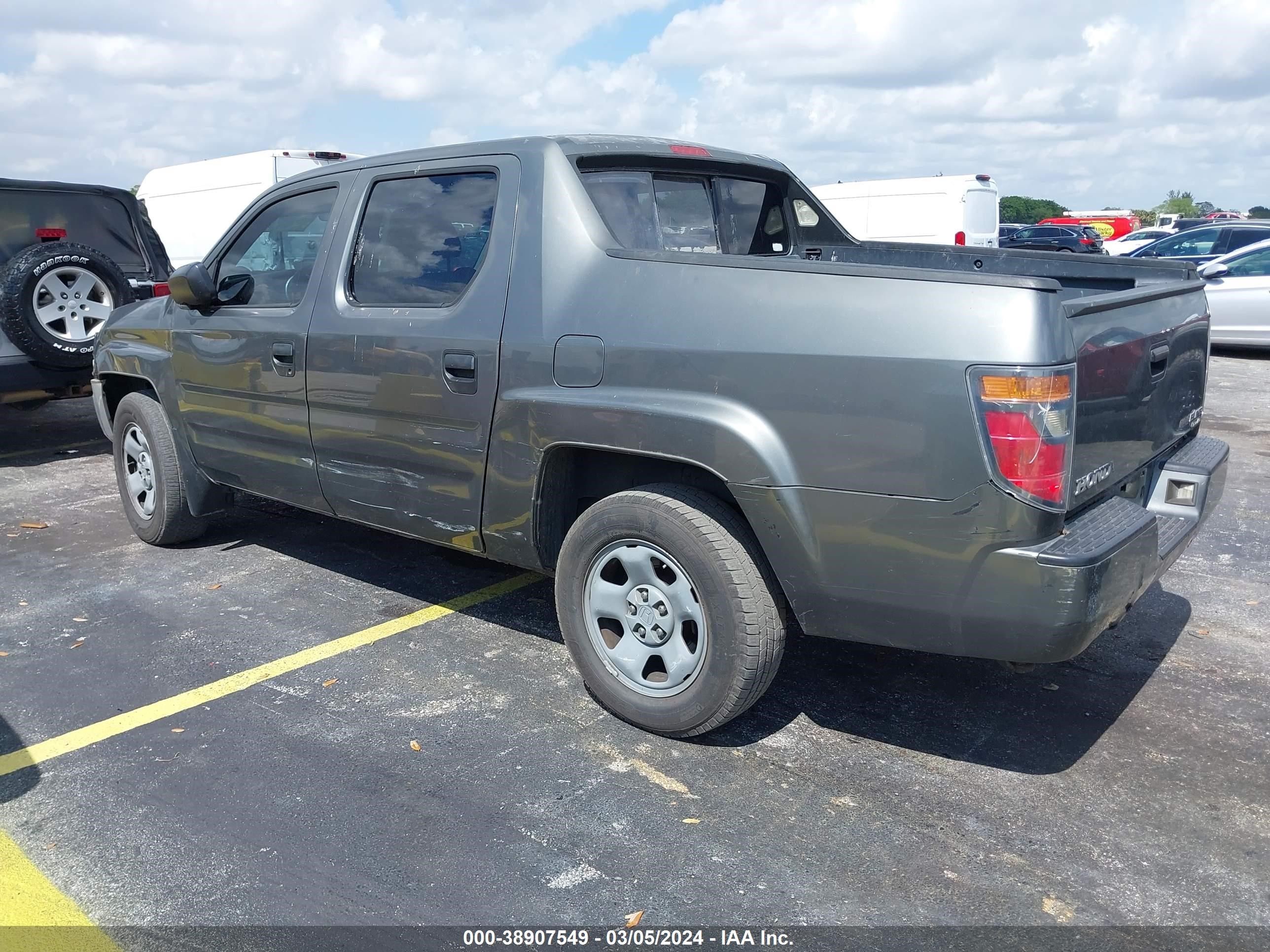 Photo 2 VIN: 2HJYK16207H531793 - HONDA RIDGELINE 