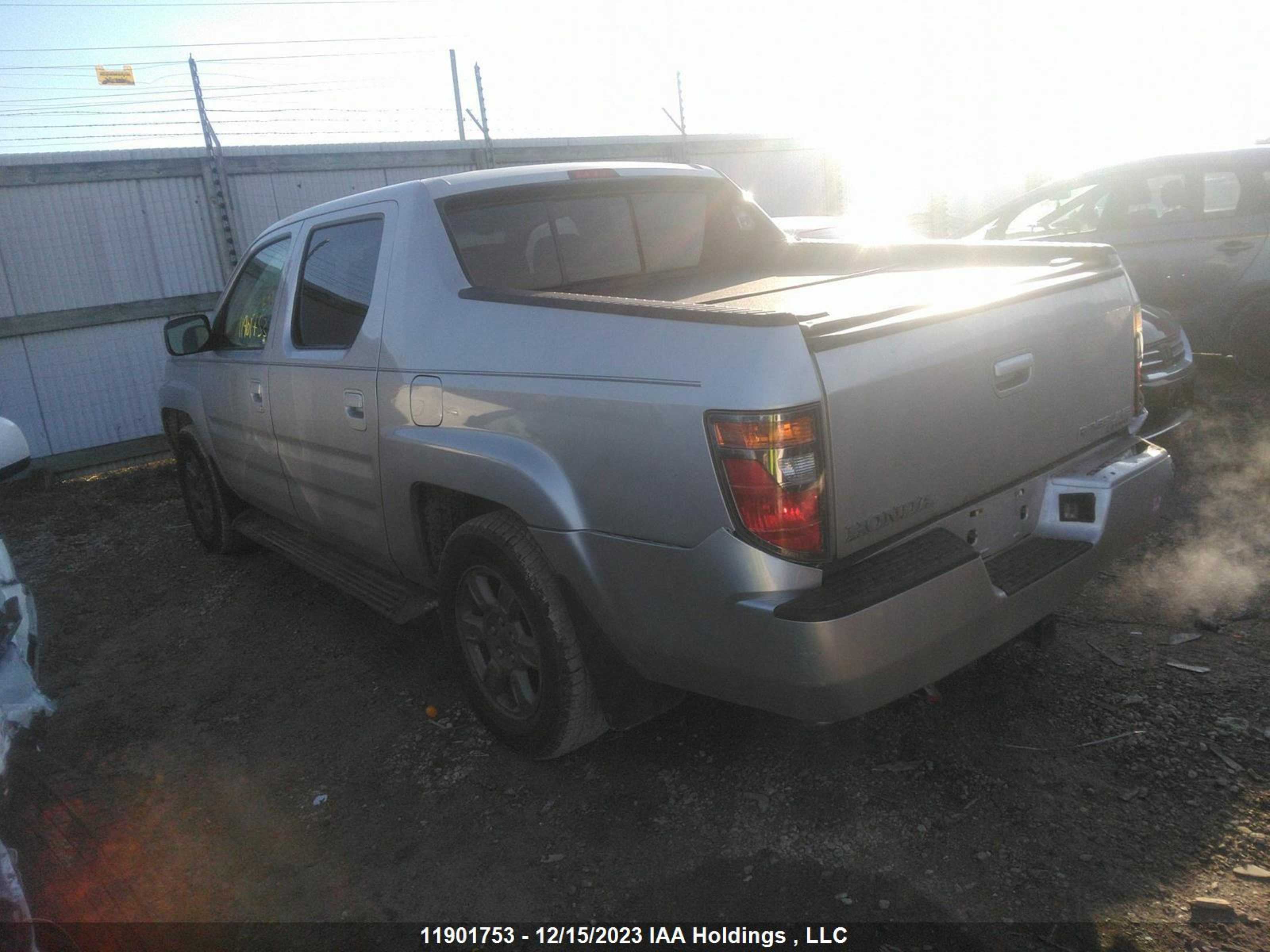 Photo 2 VIN: 2HJYK16347H501303 - HONDA RIDGELINE 