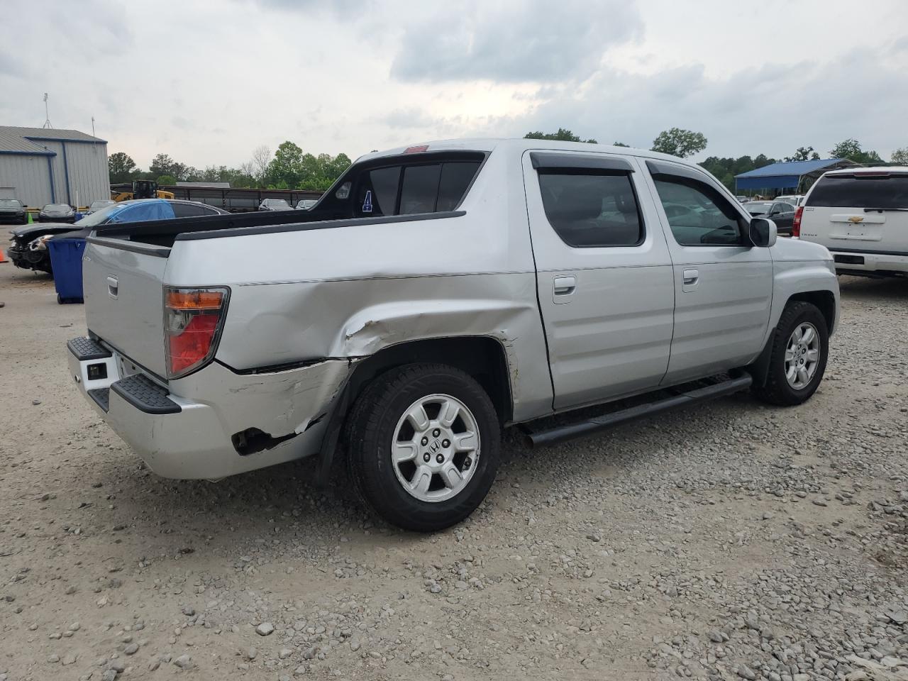 Photo 2 VIN: 2HJYK16417H515216 - HONDA RIDGELINE 