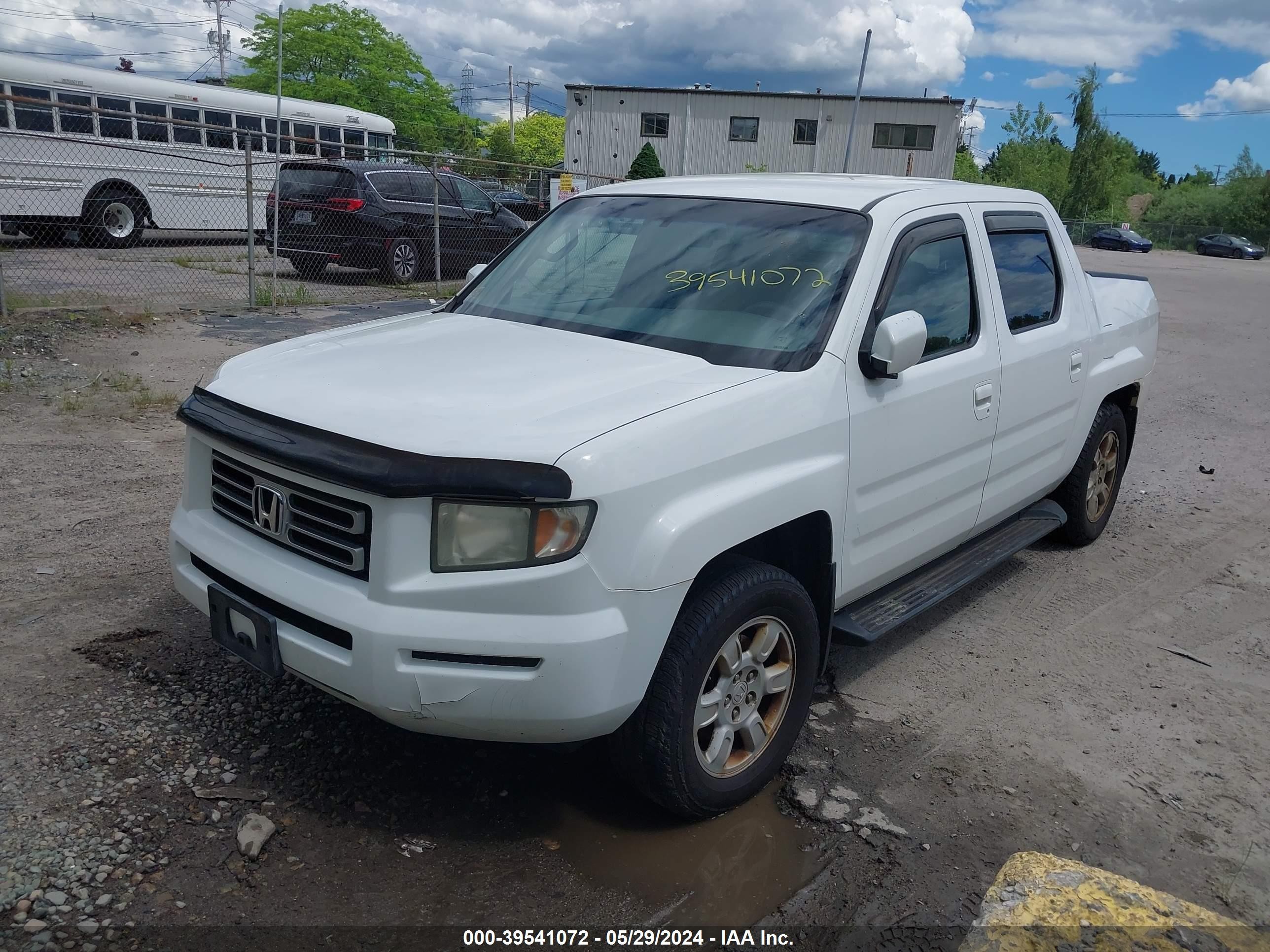 Photo 1 VIN: 2HJYK16426H530998 - HONDA RIDGELINE 