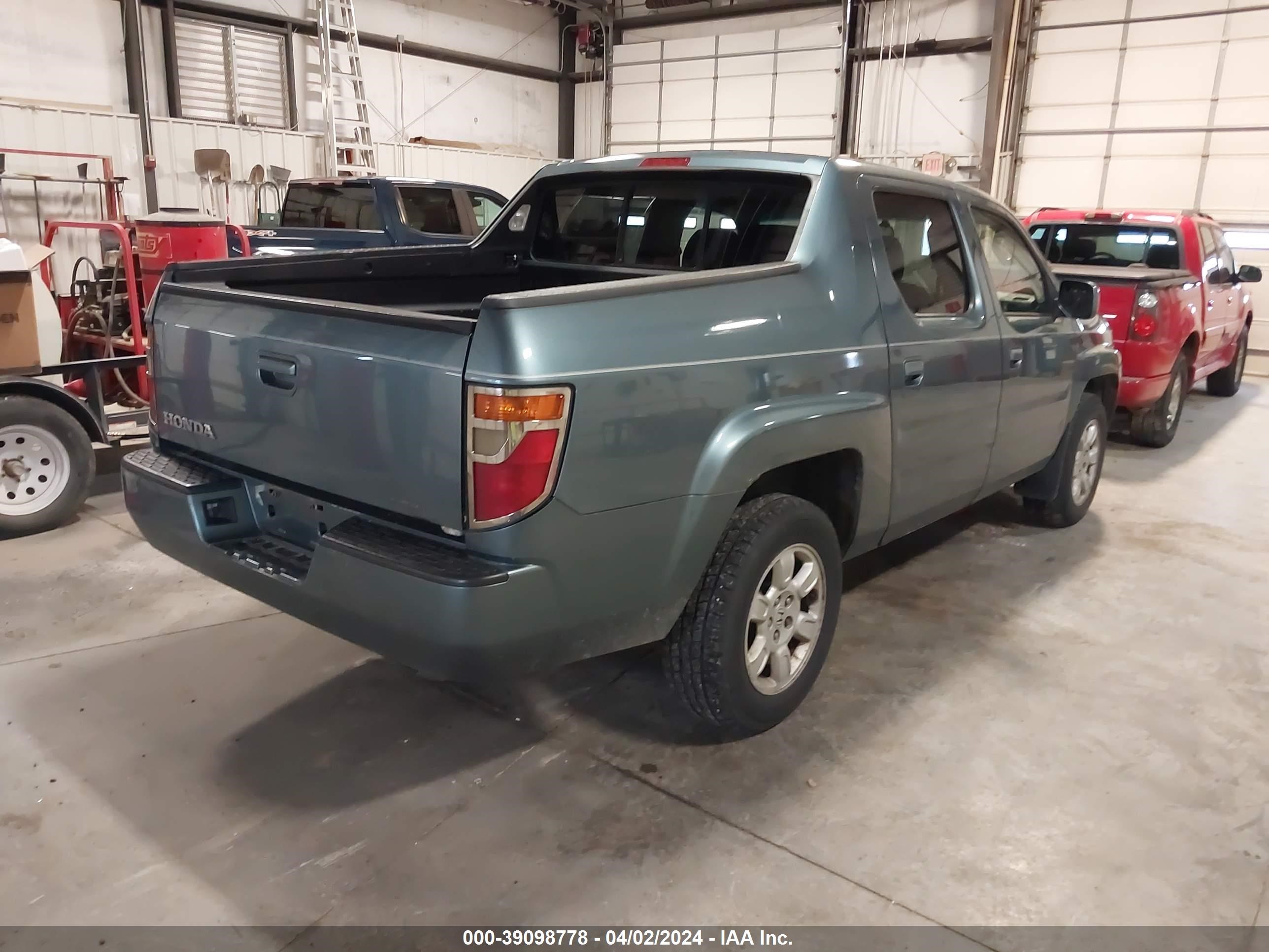 Photo 3 VIN: 2HJYK16427H544501 - HONDA RIDGELINE 