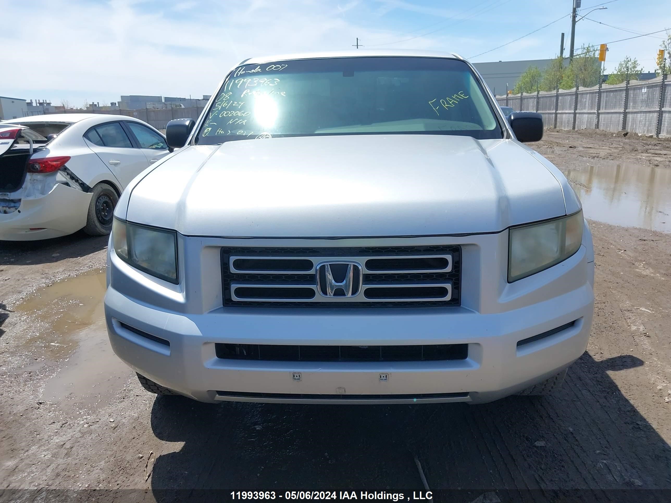 Photo 11 VIN: 2HJYK16448H002060 - HONDA RIDGELINE 