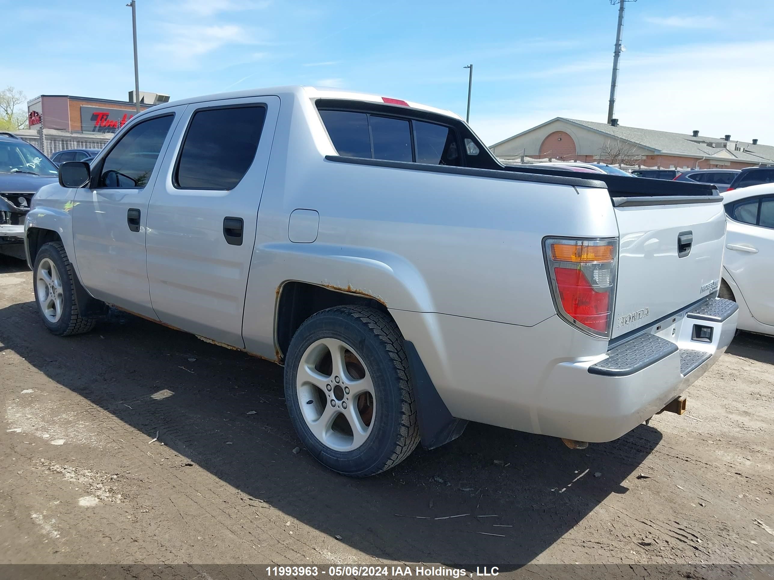 Photo 3 VIN: 2HJYK16448H002060 - HONDA RIDGELINE 