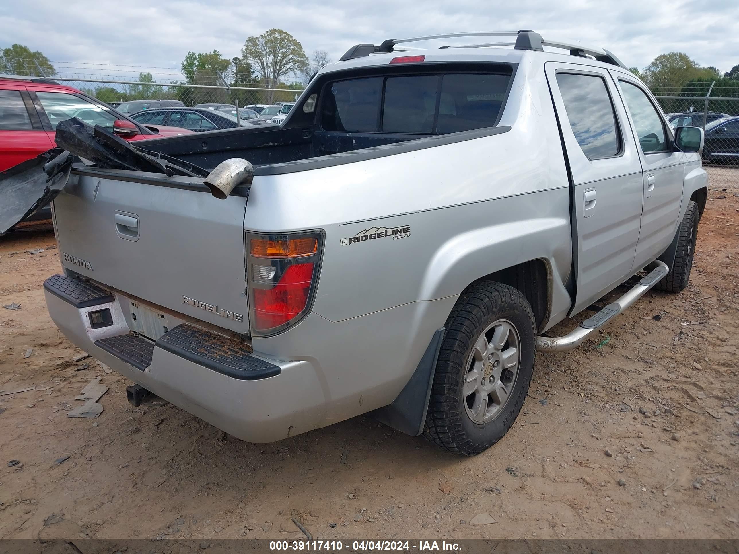 Photo 3 VIN: 2HJYK16466H531670 - HONDA RIDGELINE 