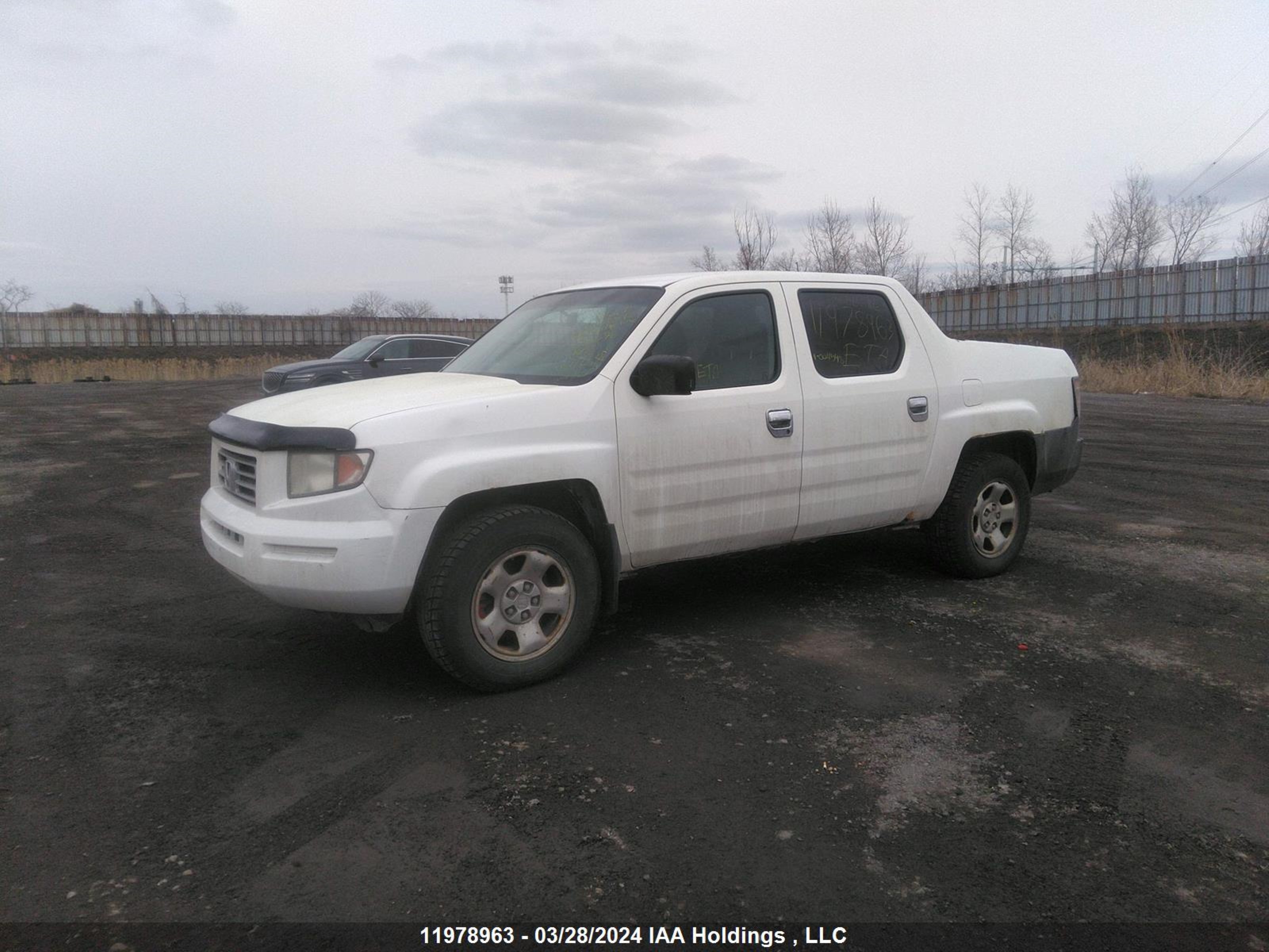 Photo 1 VIN: 2HJYK16486H004598 - HONDA RIDGELINE 