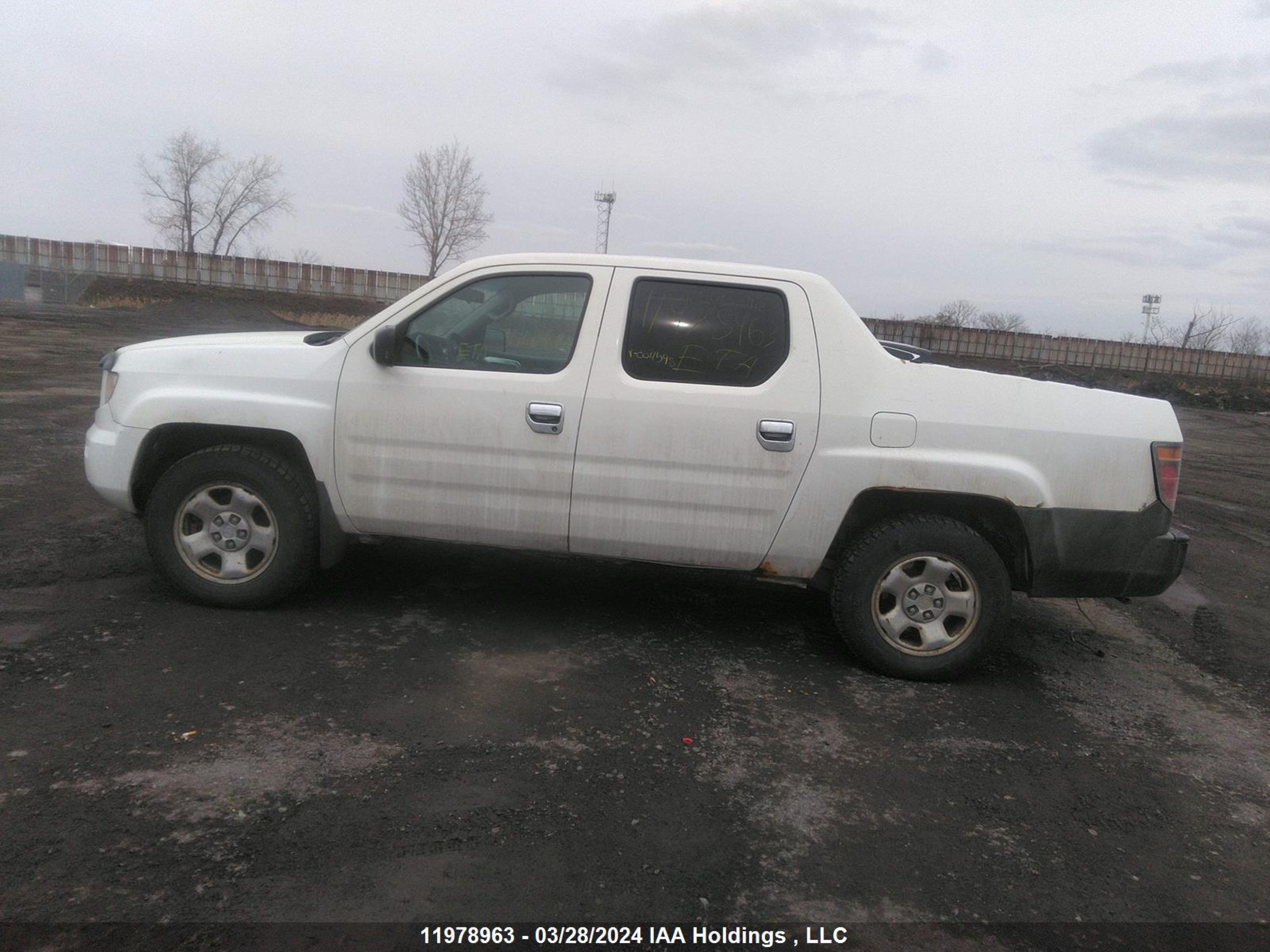 Photo 13 VIN: 2HJYK16486H004598 - HONDA RIDGELINE 