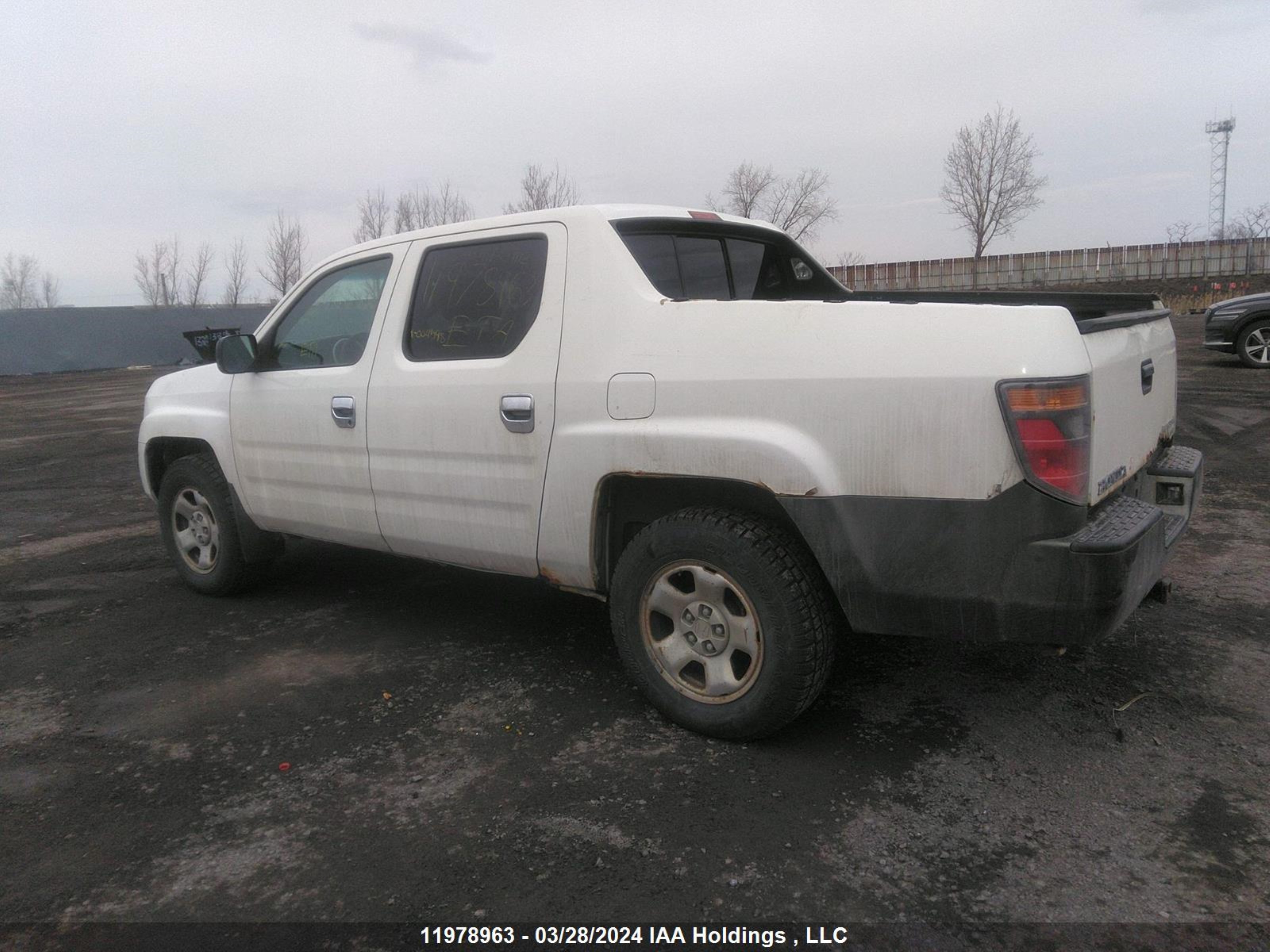 Photo 2 VIN: 2HJYK16486H004598 - HONDA RIDGELINE 