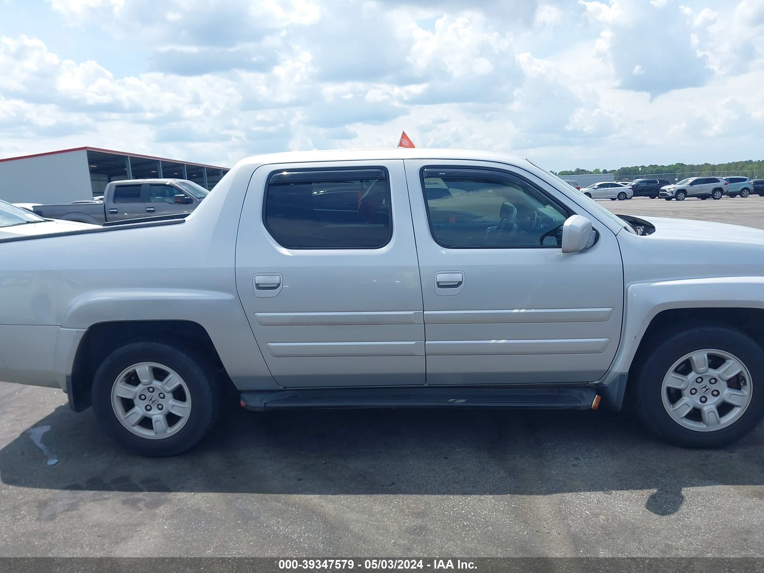 Photo 12 VIN: 2HJYK16497H512760 - HONDA RIDGELINE 