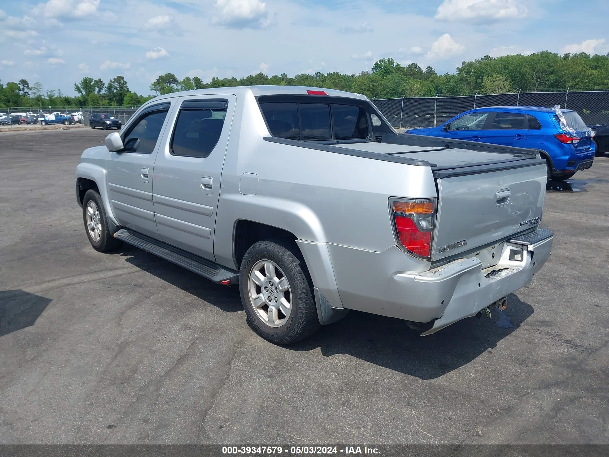 Photo 2 VIN: 2HJYK16497H512760 - HONDA RIDGELINE 