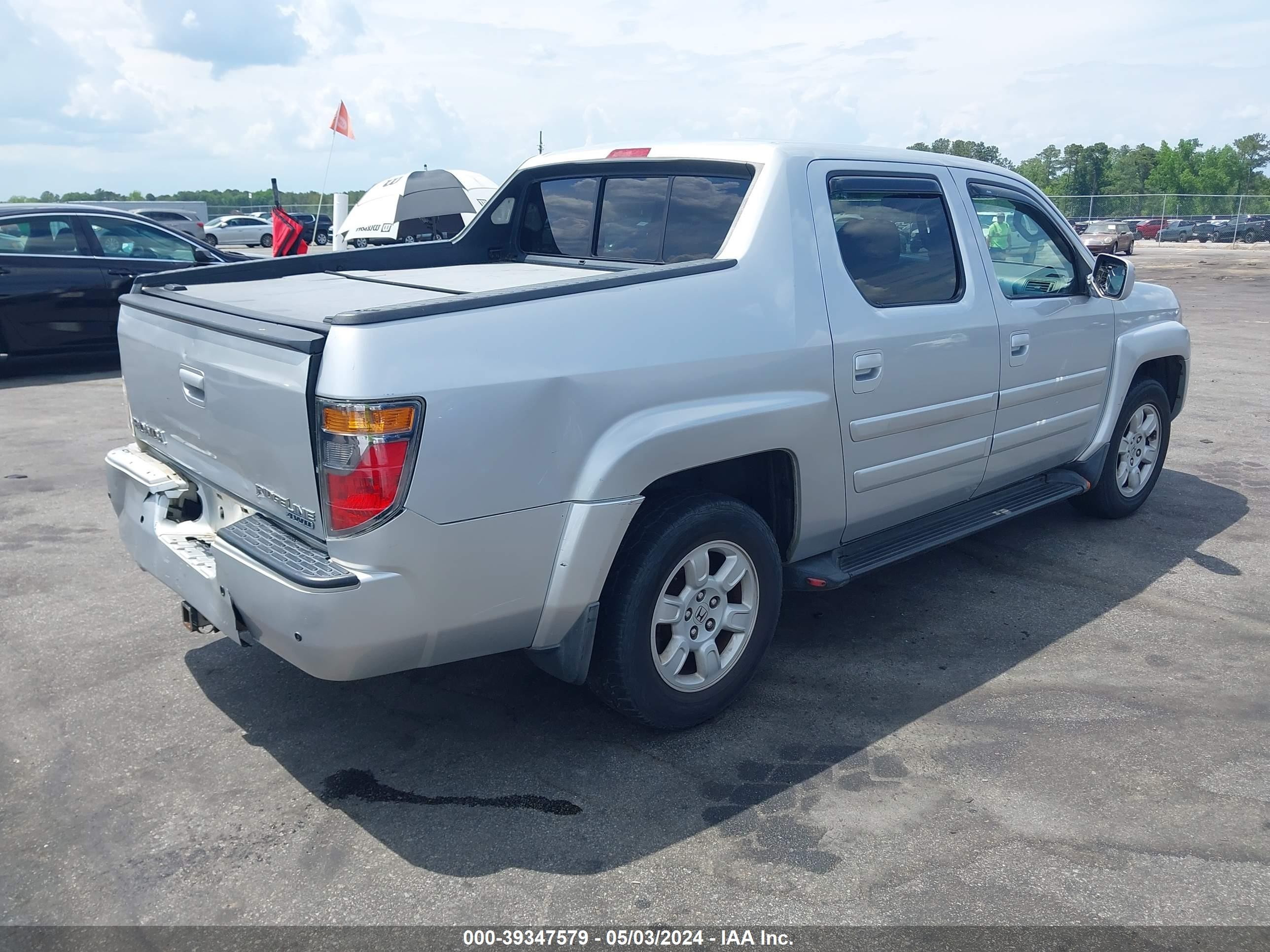 Photo 3 VIN: 2HJYK16497H512760 - HONDA RIDGELINE 