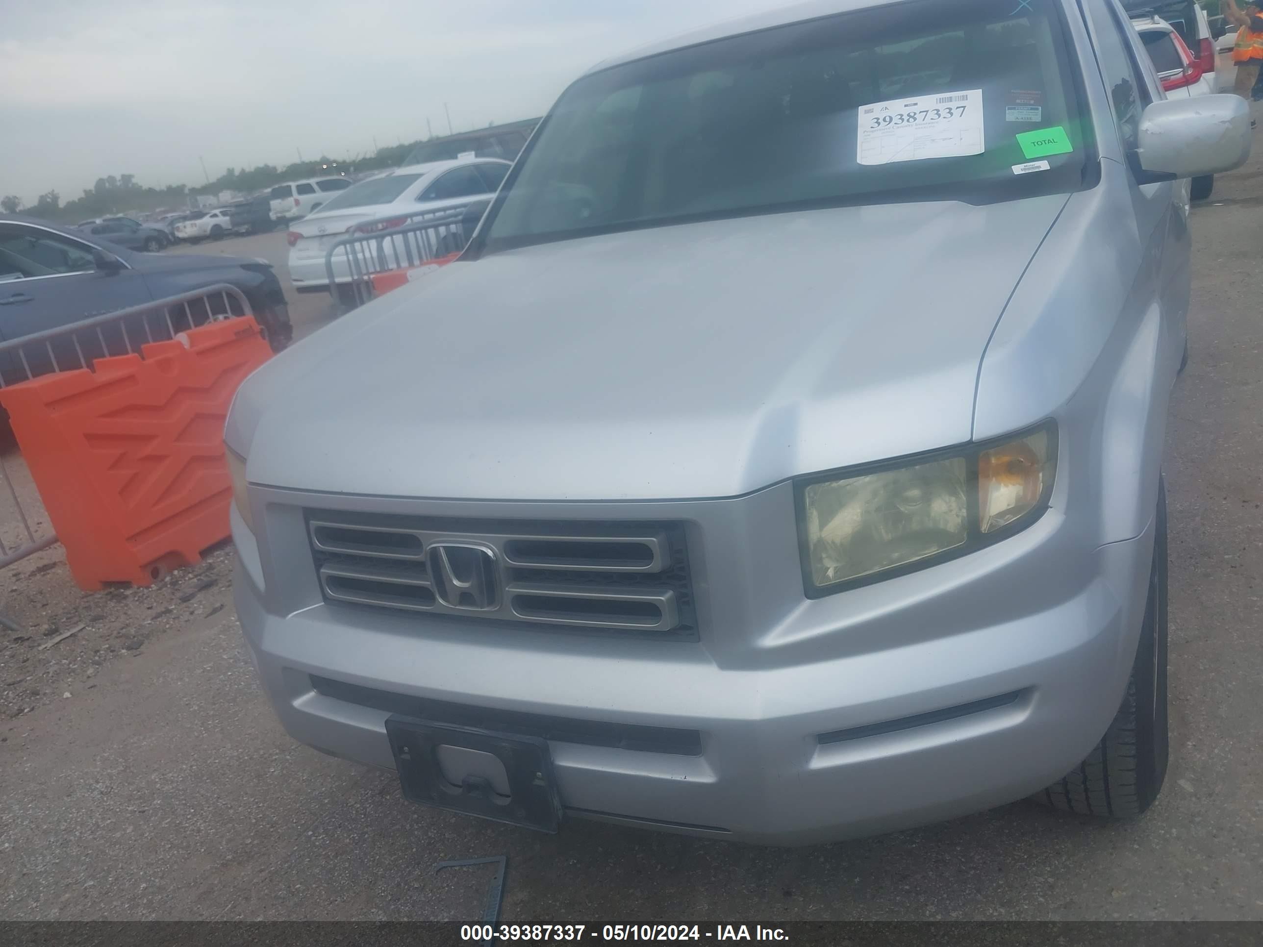 Photo 5 VIN: 2HJYK164X6H570469 - HONDA RIDGELINE 