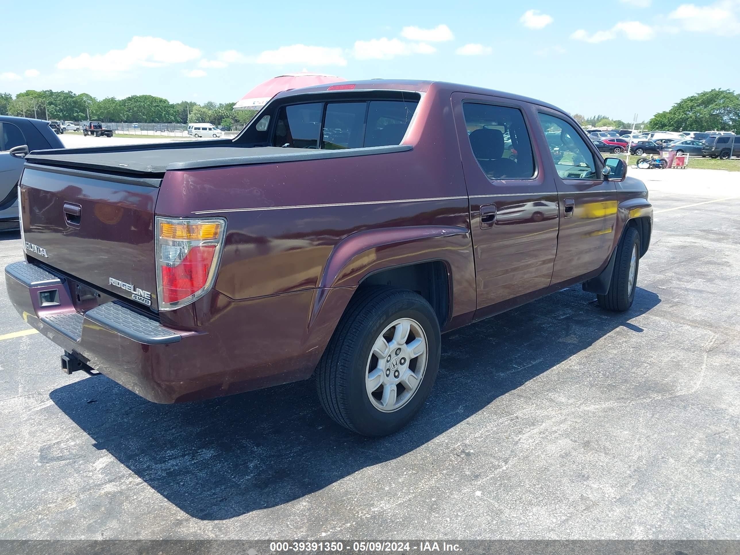 Photo 3 VIN: 2HJYK16517H511353 - HONDA RIDGELINE 