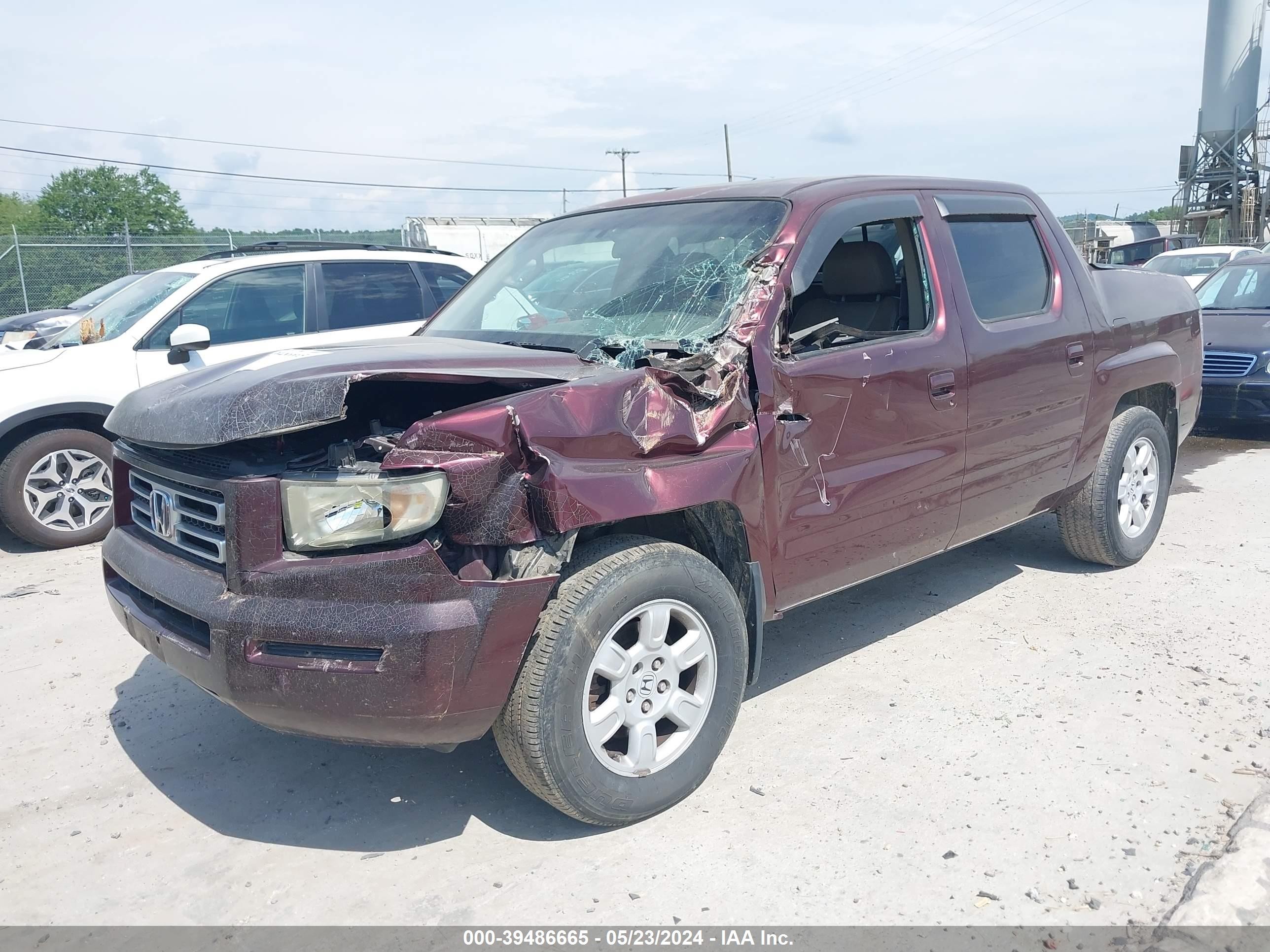 Photo 1 VIN: 2HJYK16517H527410 - HONDA RIDGELINE 