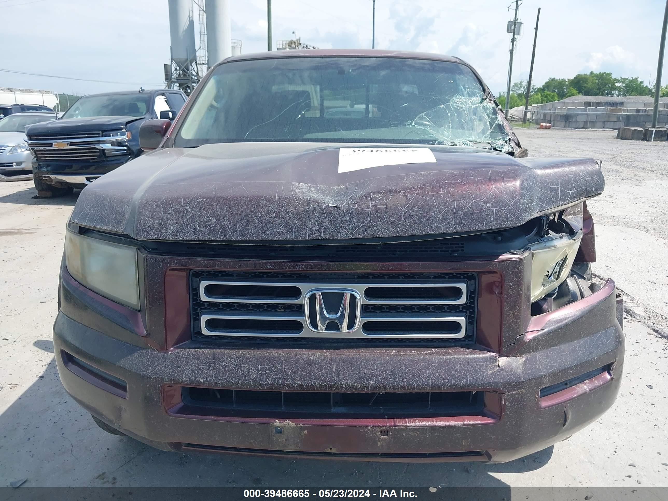 Photo 11 VIN: 2HJYK16517H527410 - HONDA RIDGELINE 